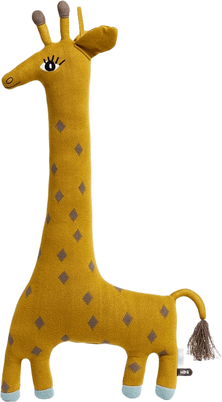 Noah Giraffe, från OYOY Mini, i färgen curry.