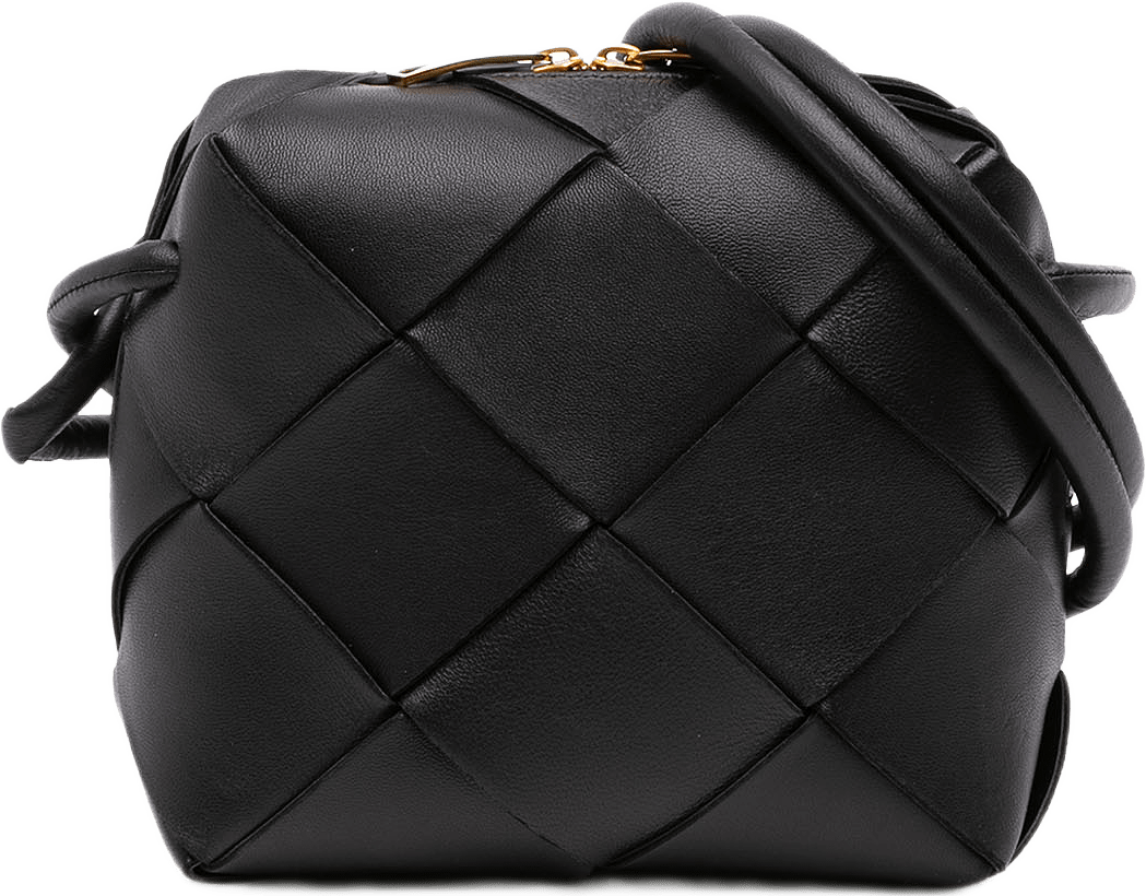 Bottega Veneta Mini Lambskin Intreccio Cassette Camera Bag, från Luxclusif, i färgen svart.