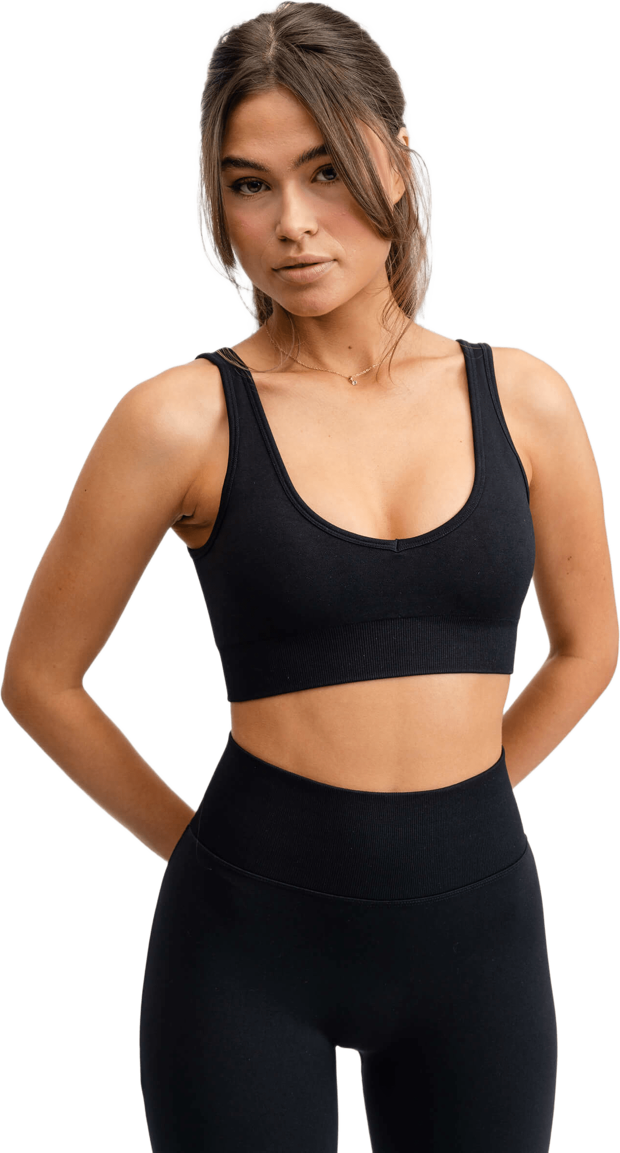 Seamless Deep V Bra, från Drop of Mindfulness, i färgen black.