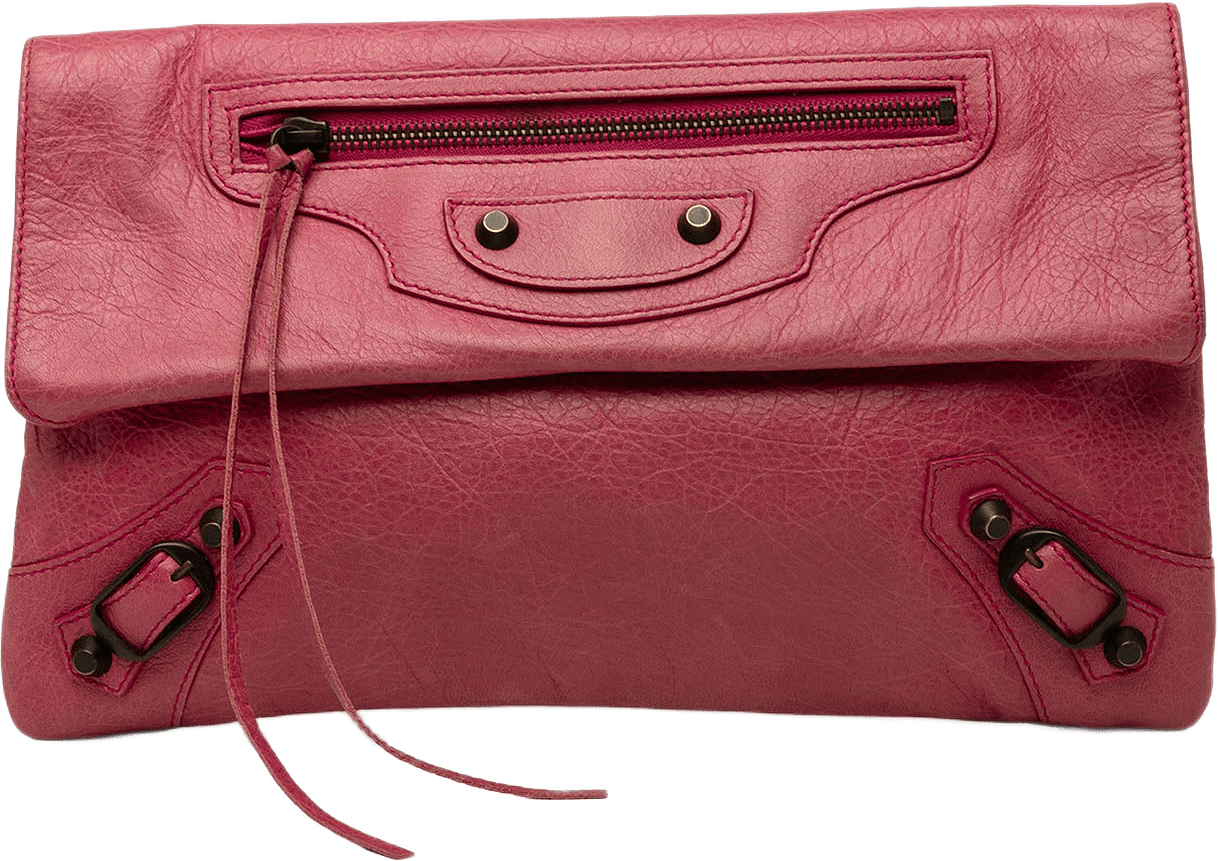 Balenciaga Lambskin Motocross Classic Envelope Clutch, från Luxclusif, i färgen rosa.