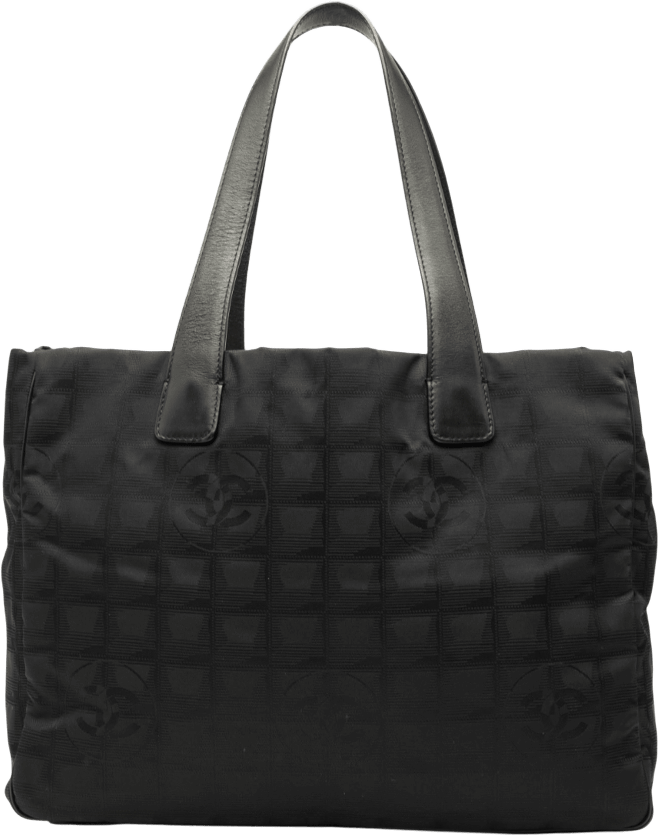 Chanel New Travel Line Nylon Tote, från Luxclusif, i färgen black.