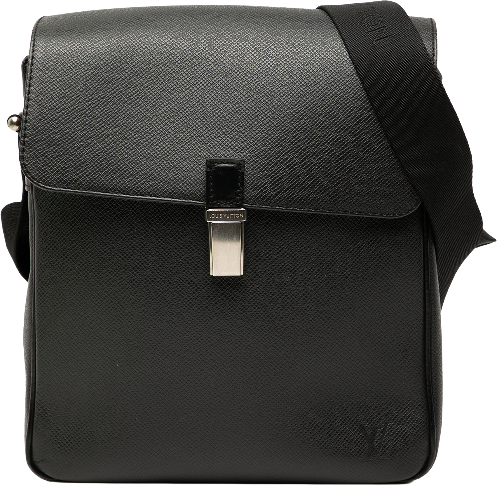 Louis Vuitton Taiga Yaranga, från Luxclusif, i färgen black.