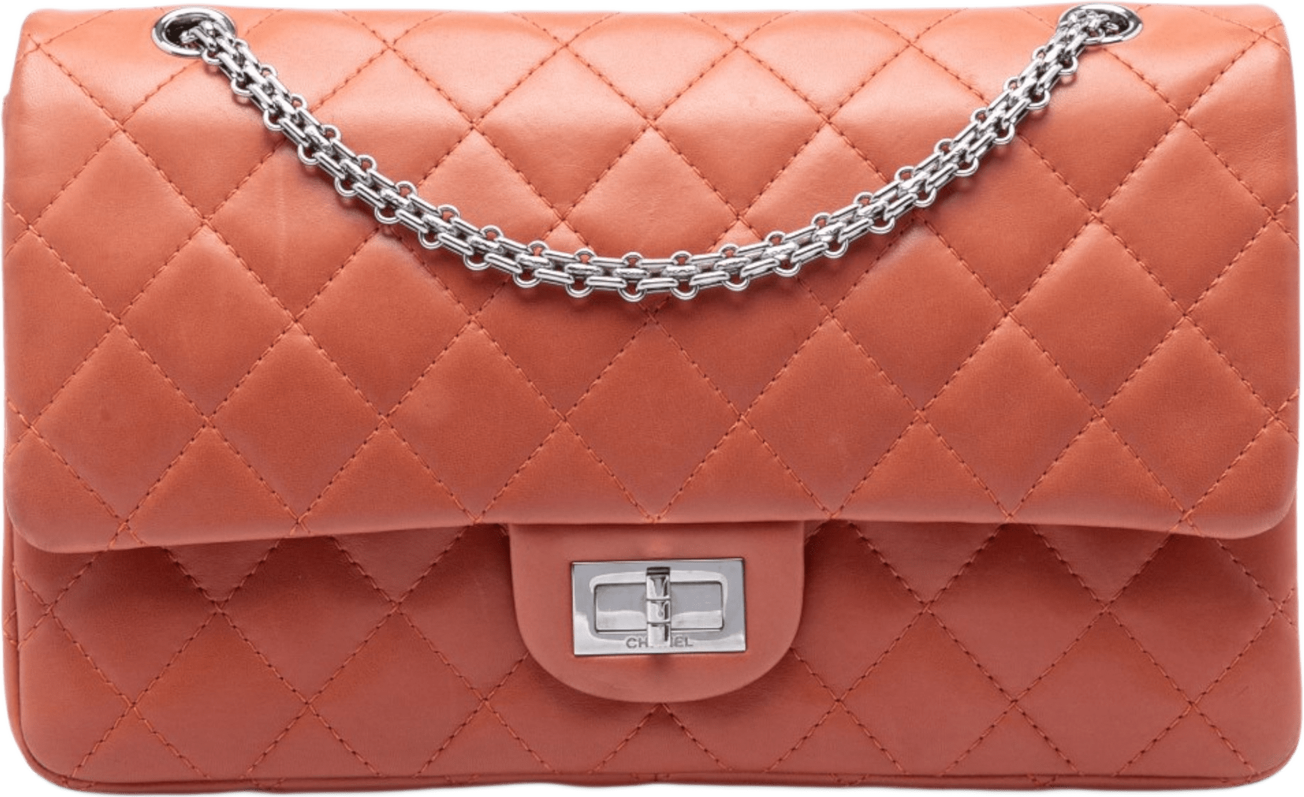 Chanel Quilted Lambskin Reissue 2.55 Double Flap 227, från Luxclusif, i färgen orange.