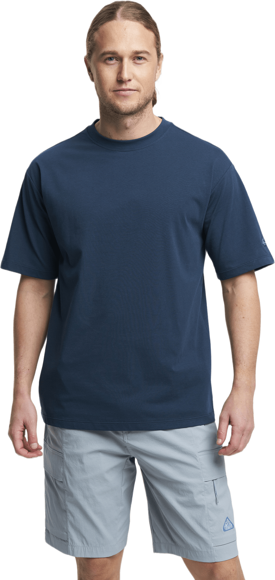 Camper Tee Men, från Tenson, i färgen mörkblå.
