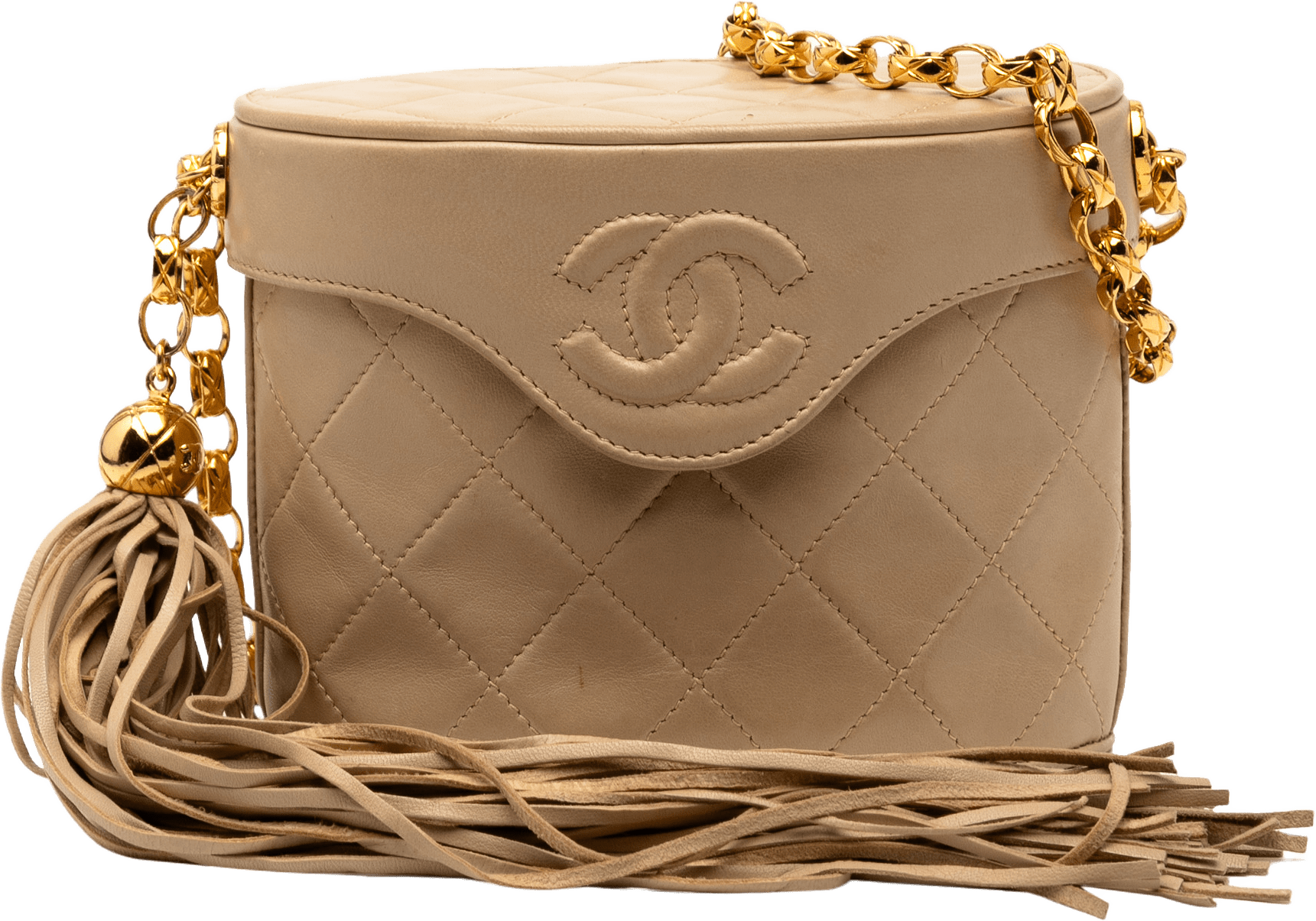 Chanel Cc Quilted Lambskin Tassel Chain Vanity Bag, från Luxclusif, i färgen beige.