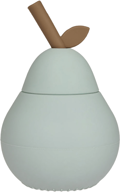 Pear Cup, från OYOY Mini, i färgen pale mint.