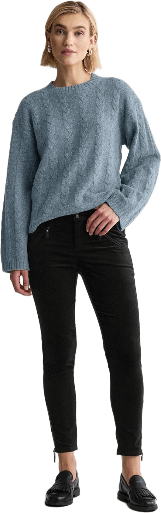 Sammetsbyxa Jodhpurs, från Newhouse, i färgen svart.