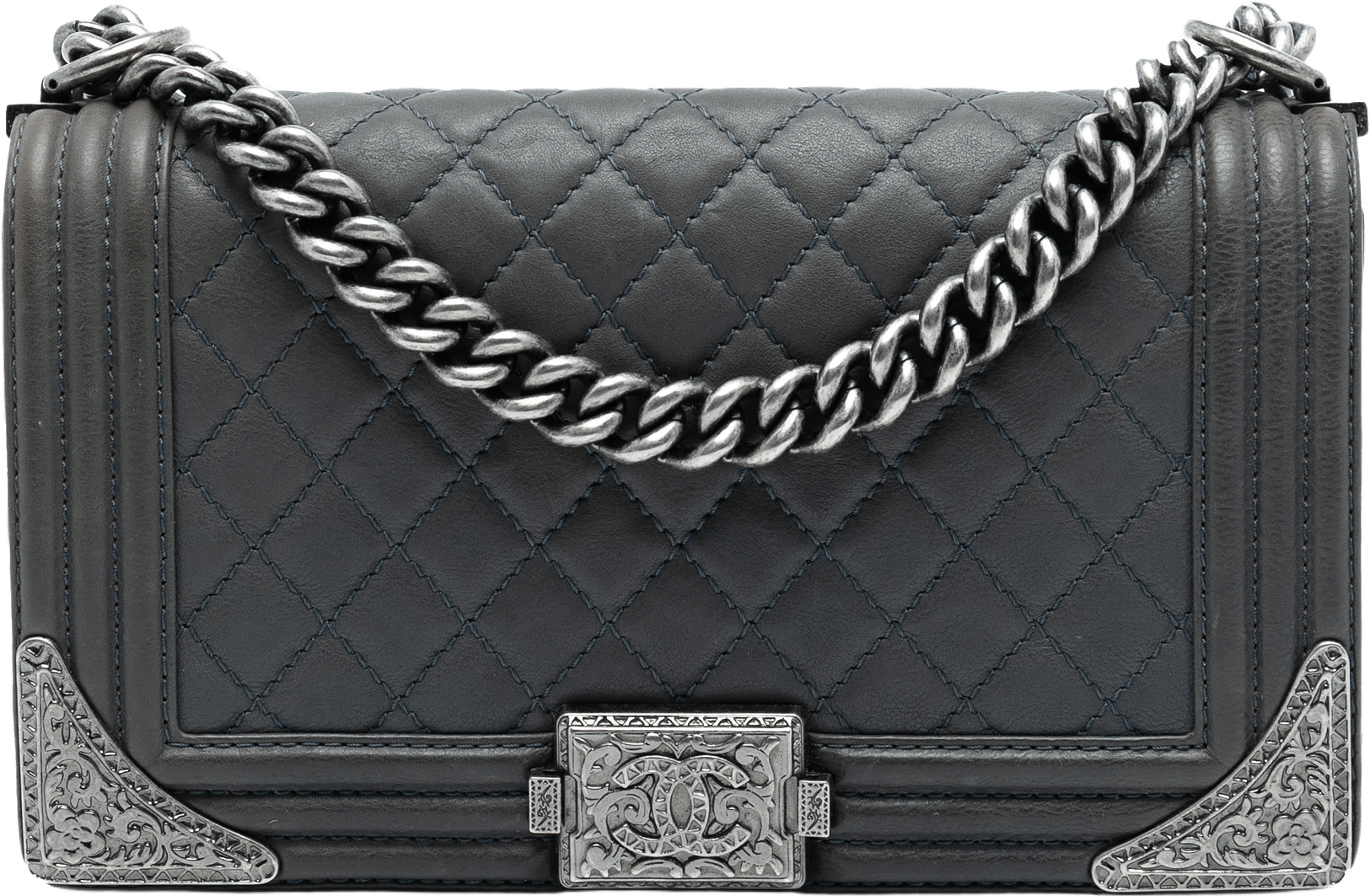 Chanel Paris Dallas Old Medium Quilted Calfskin Cowboy Boy Flap, från Luxclusif, i färgen gray.
