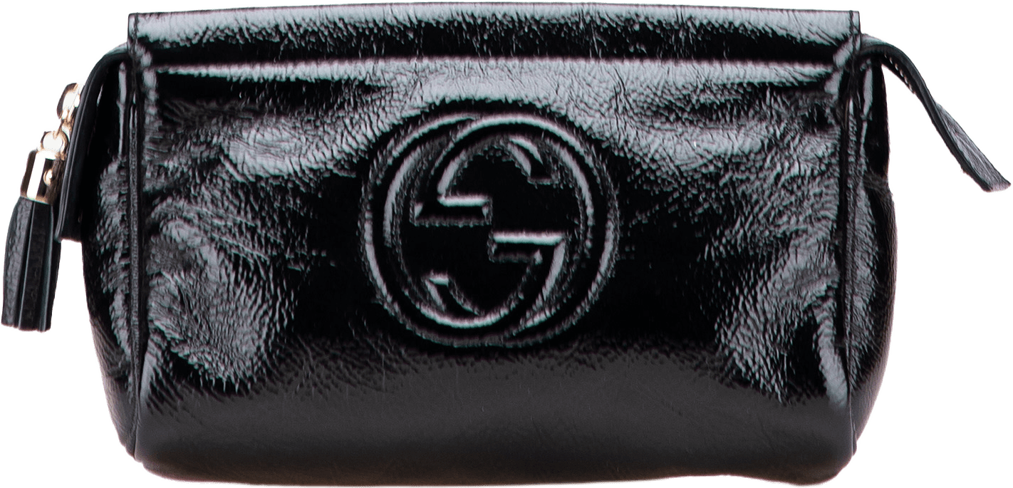 Gucci Soft Patent Soho Clutch, från Luxclusif, i färgen black.