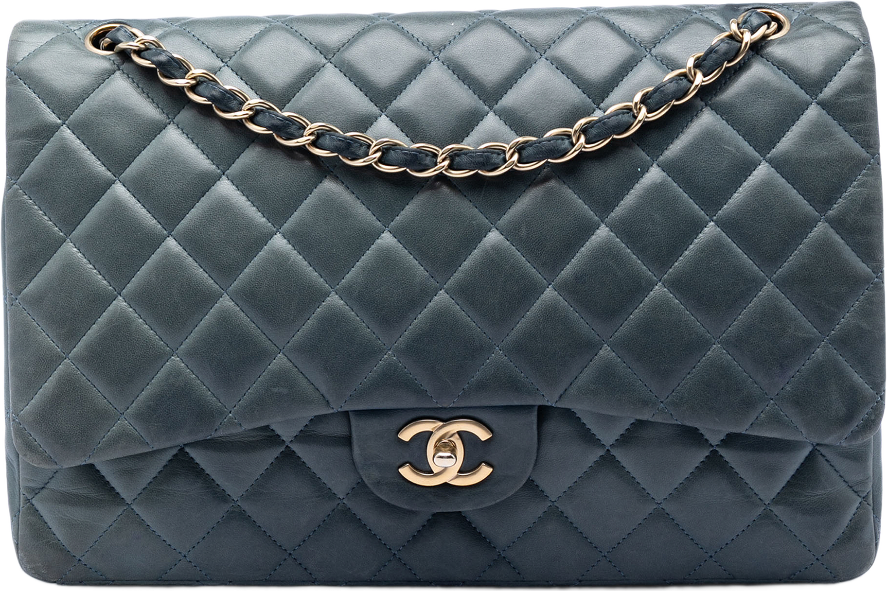 Chanel Maxi Classic Lambskin Single Flap, från Luxclusif, i färgen blå.
