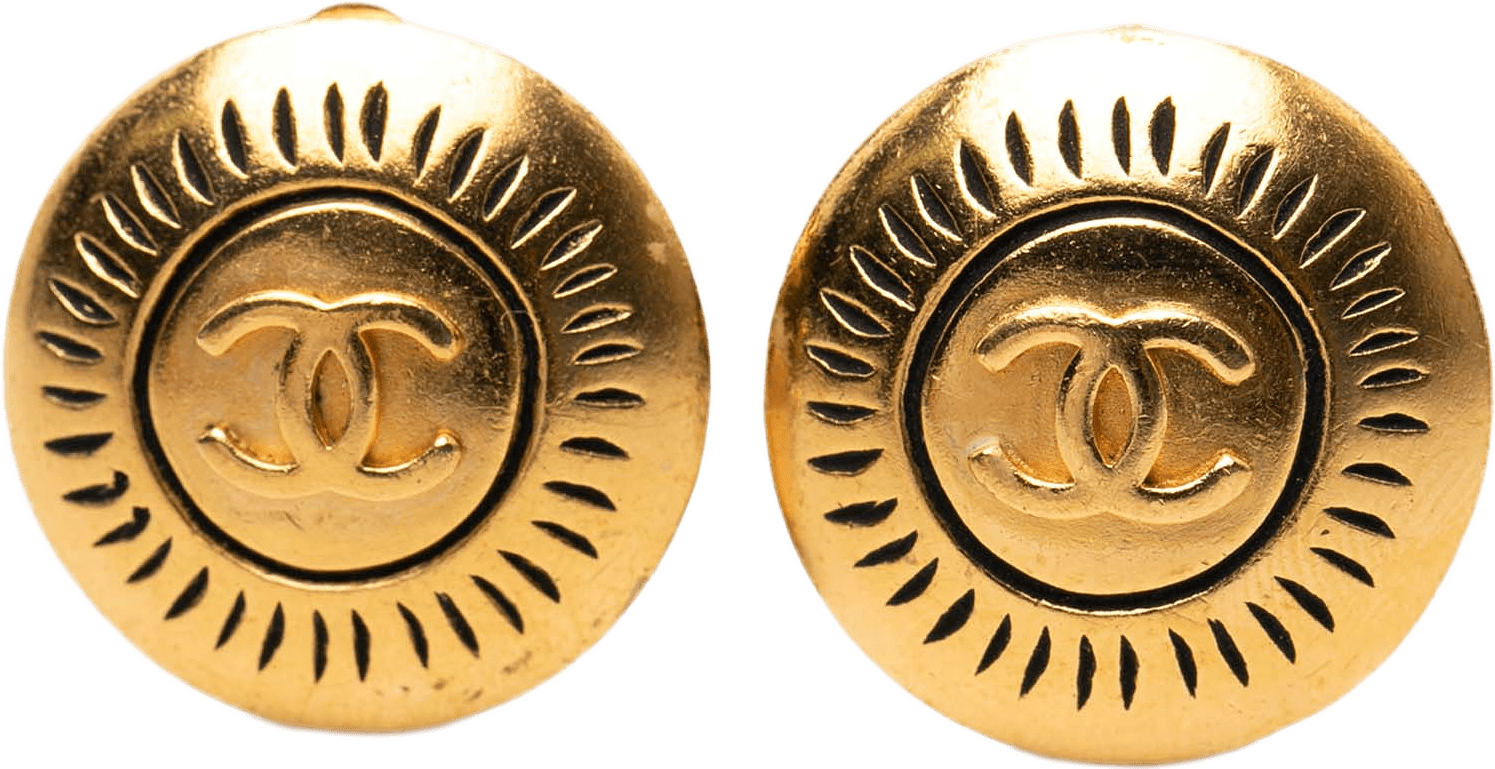 Chanel Cc Gold Plated Round Clip On Earrings, från Luxclusif, i färgen gold.
