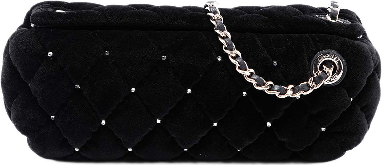 Chanel Cc Quilted Velvet Crystal Wristlet Clutch, från Luxclusif, i färgen svart.