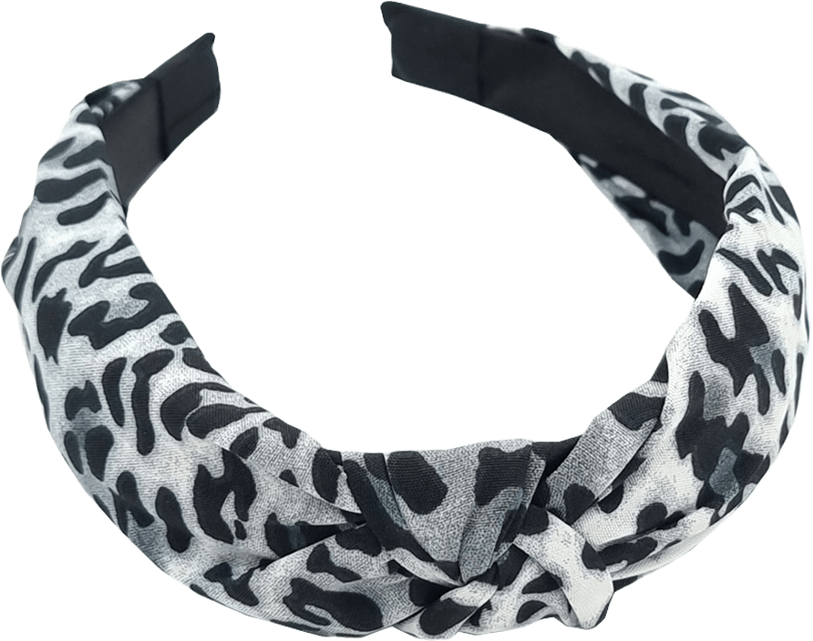 Knutdiadem Med Animal Print, från Complement, i färgen black.