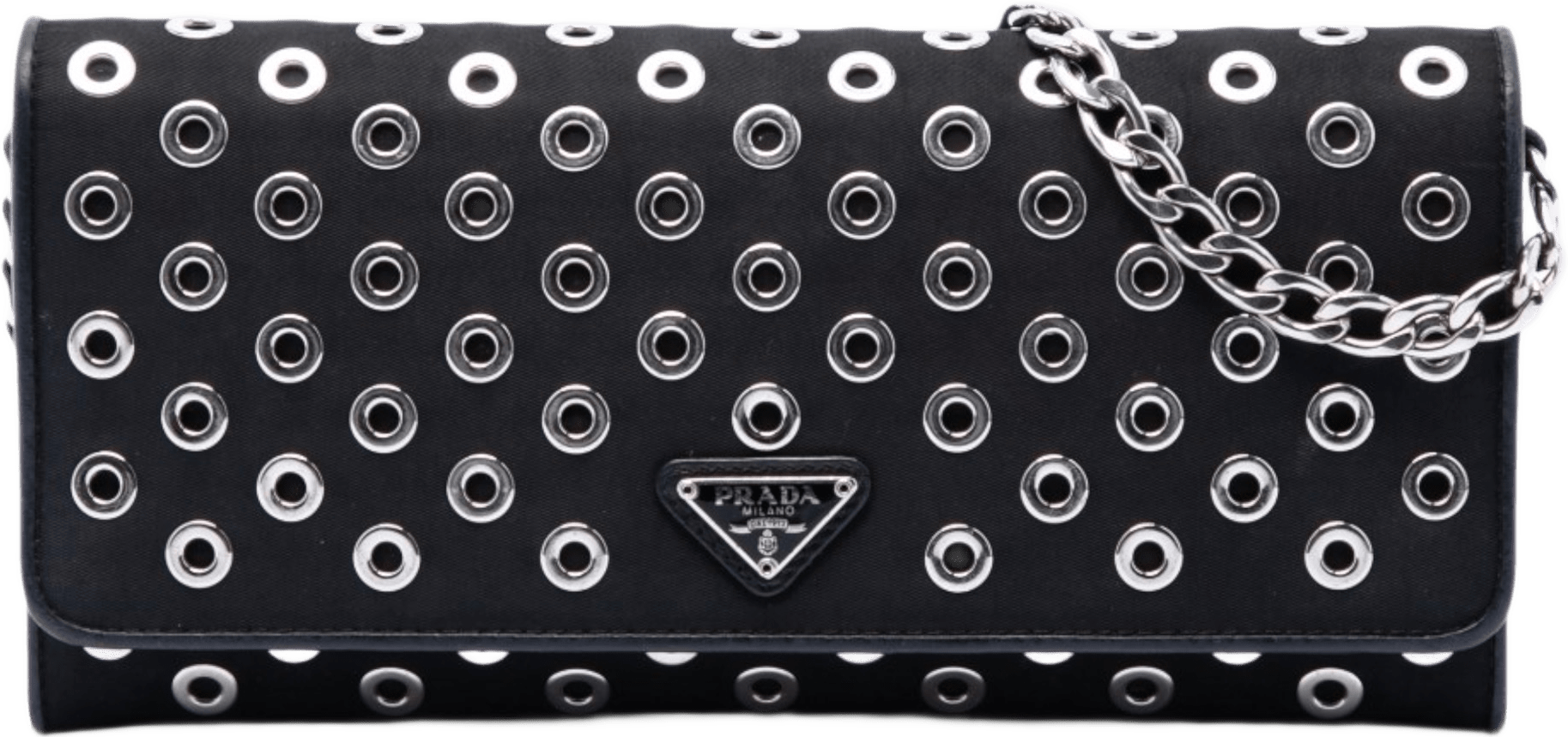 Prada Tessuto Grommet Wallet On Chain, från Luxclusif, i färgen svart.