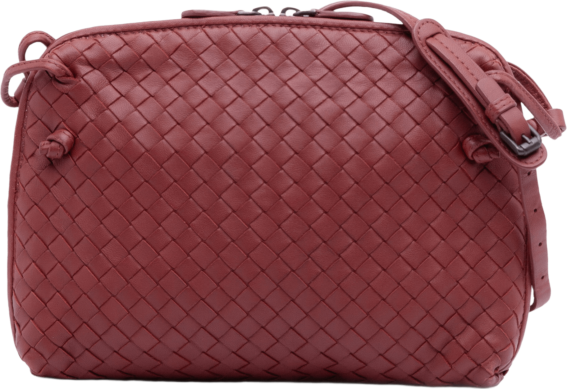Bottega Veneta Nappa Intrecciato Nodini Crossbody, från Luxclusif, i färgen dark red.