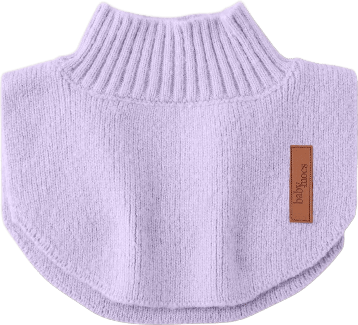 Neck Warmer, från BabyMocs, i färgen lilac.