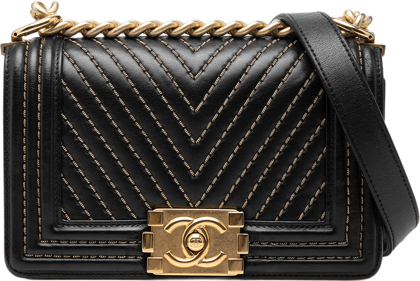 Chanel Small Chevron Lambskin Stitched Boy Flap, från Luxclusif, i färgen svart.
