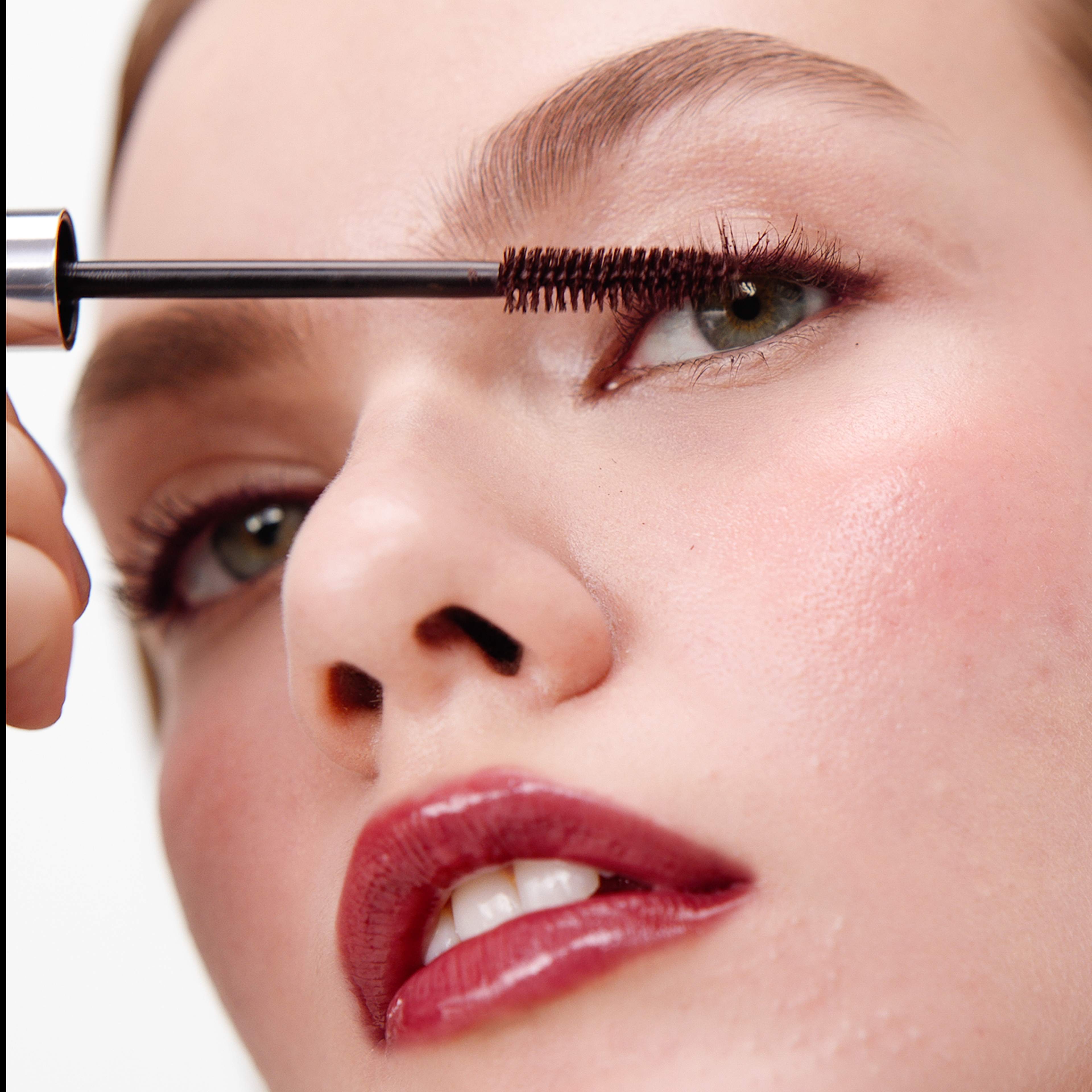 High Impact Mascara Black Honey