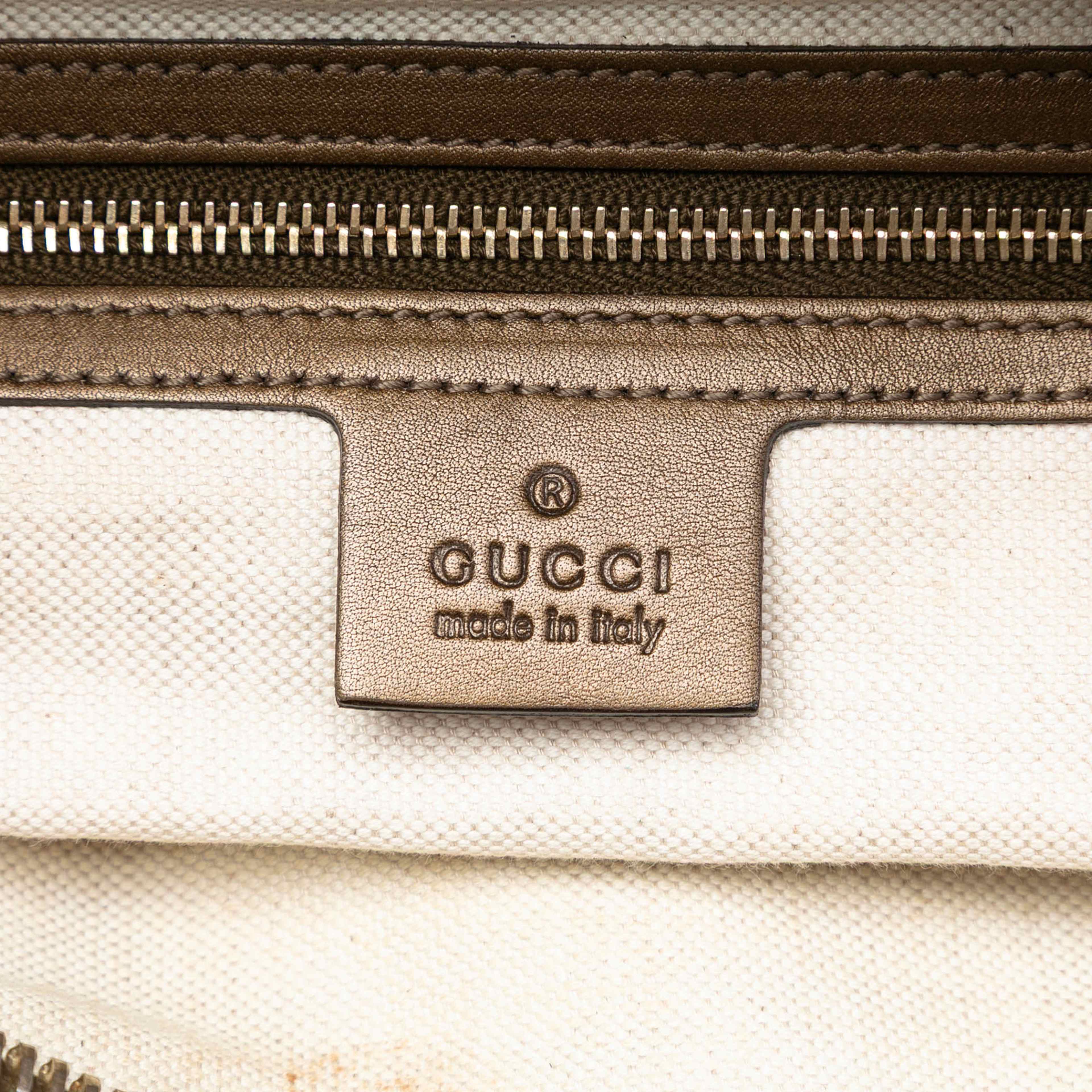 Gucci Gg Lurex Heart Bit Satchel, från Luxclusif, i färgen beige. Klicka för att öppna bilden i stort format