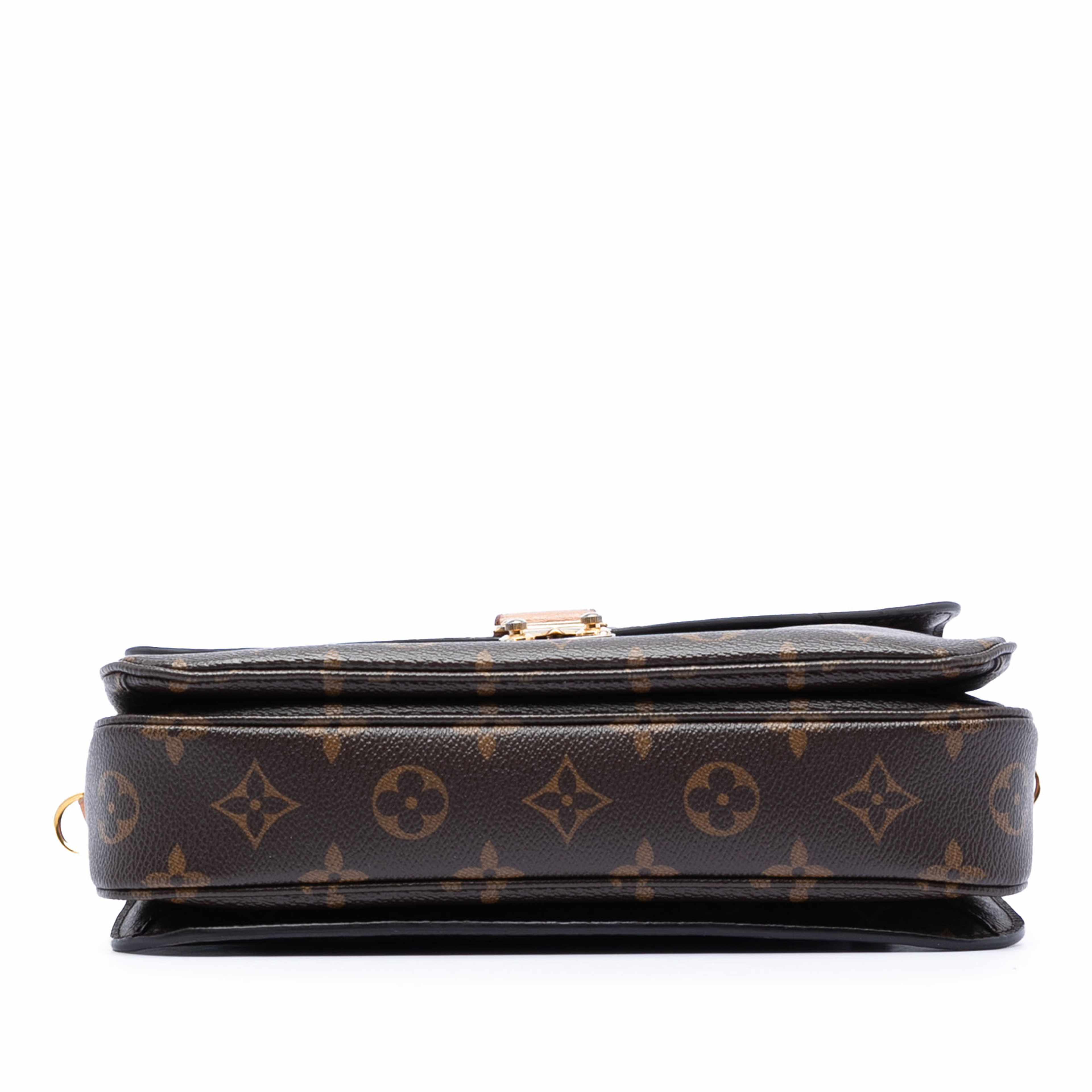 Louis Vuitton Monogram Pochette Metis, från Luxclusif, i färgen brown. Klicka för att öppna bilden i stort format
