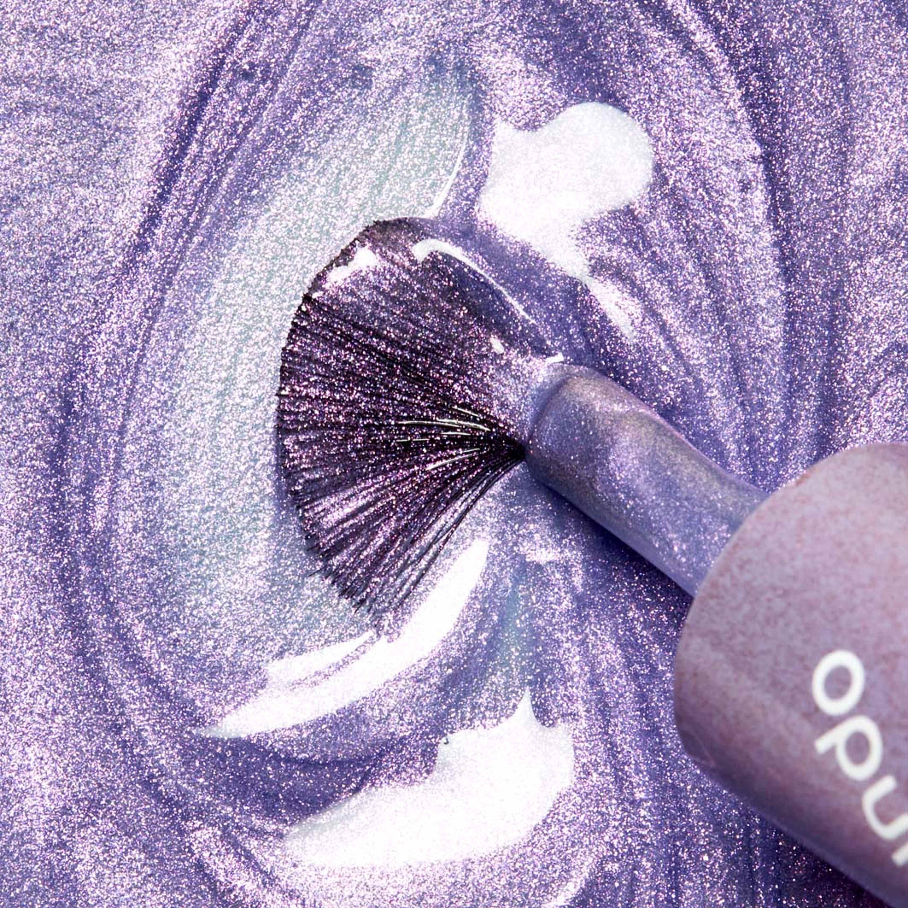 1 Step Gel Polish, från Ardell, i färgen Opulent Lavender. Klicka för att öppna bilden i stort format