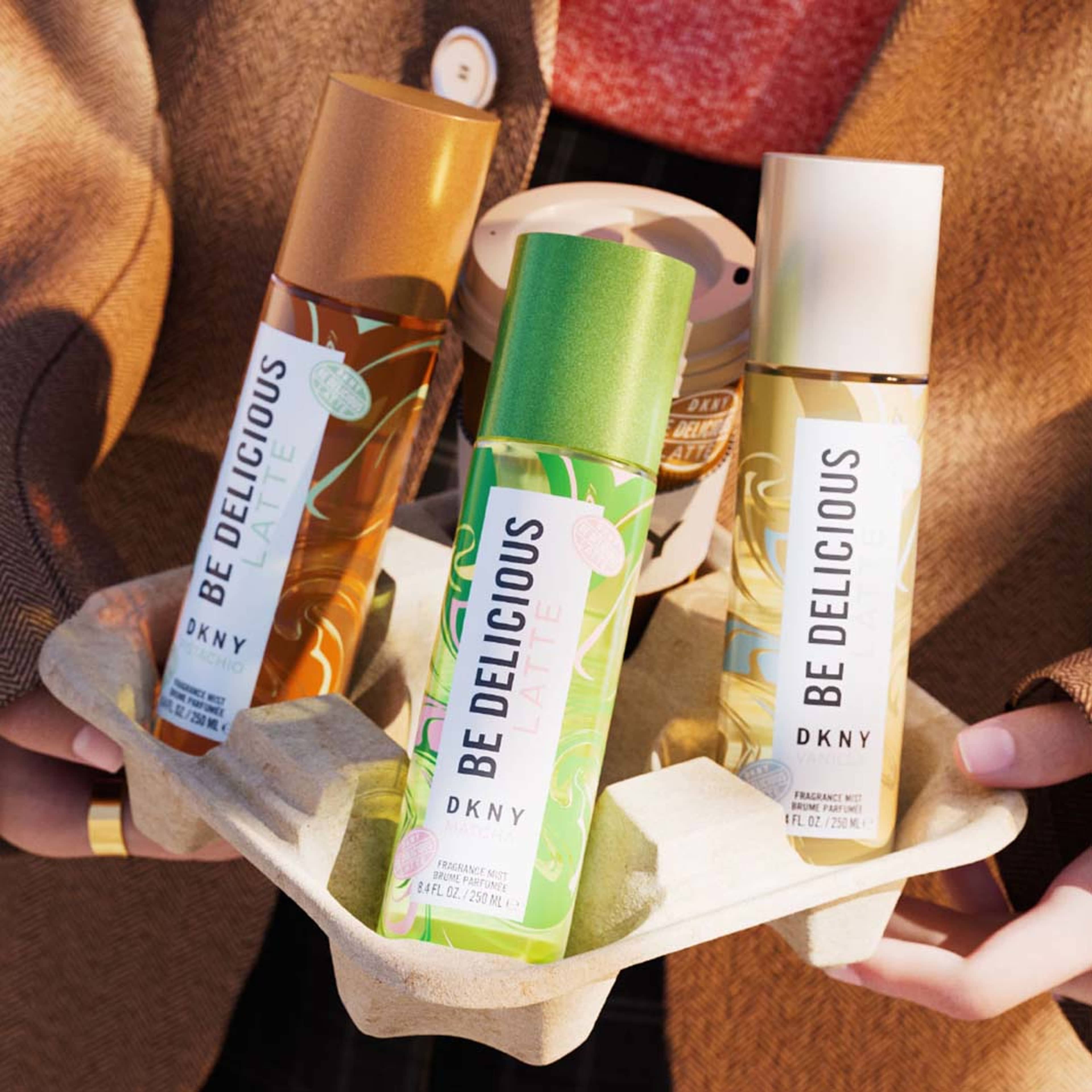 Be Delicious Café Pistachio Latte Bodymist, från DKNY. Klicka för att öppna bilden i stort format