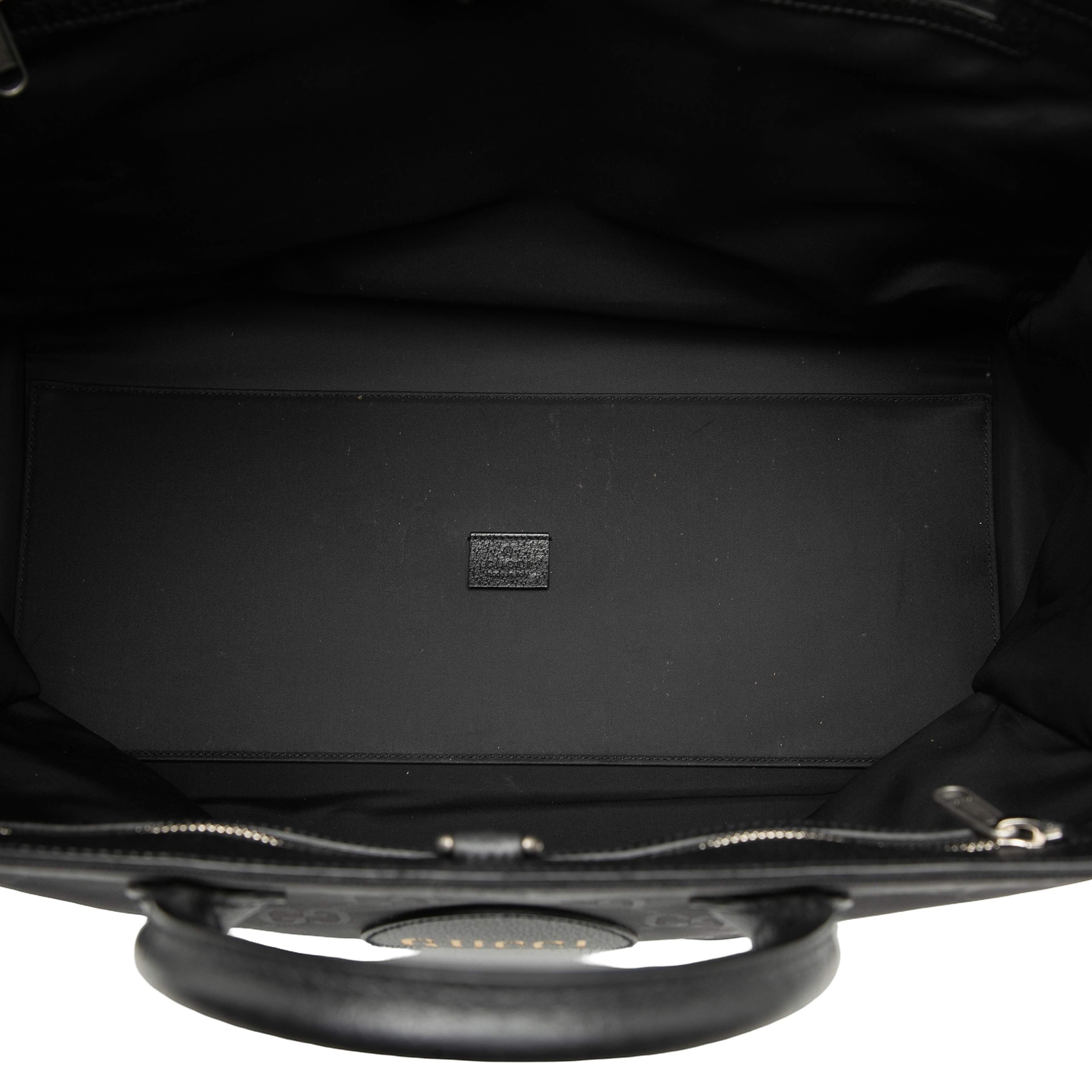 Gucci Gg Econyl Off The Grid Convertible Tote, från Luxclusif, i färgen black. Klicka för att öppna bilden i stort format