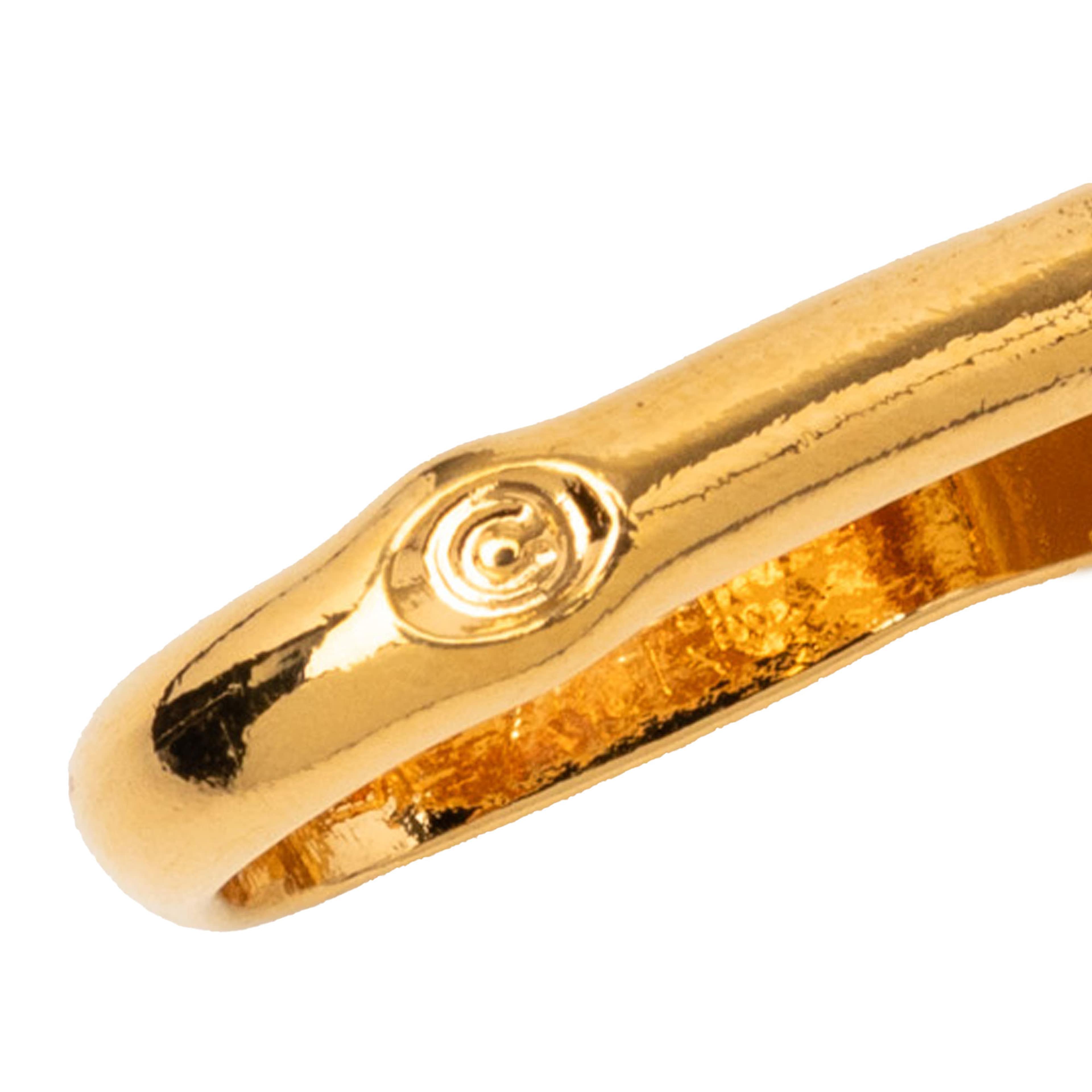 Chanel Gold Plated Cc Medallion Chain Belt, från Luxclusif, i färgen gold. Klicka för att öppna bilden i stort format