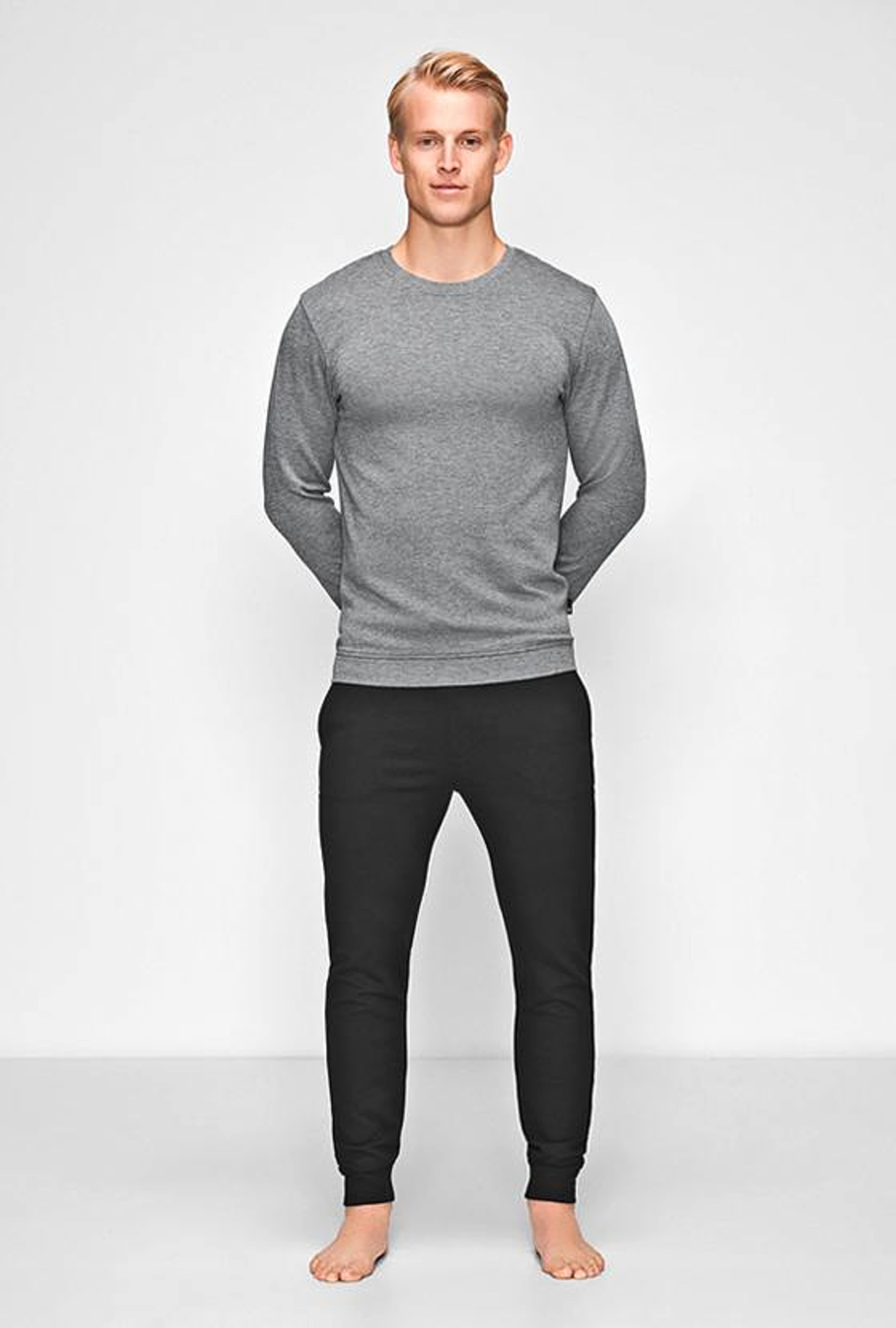 Bambu Sweatshirt, Fsc, från JBS of Denmark, i färgen light grey melange. Klicka för att öppna bilden i stort format