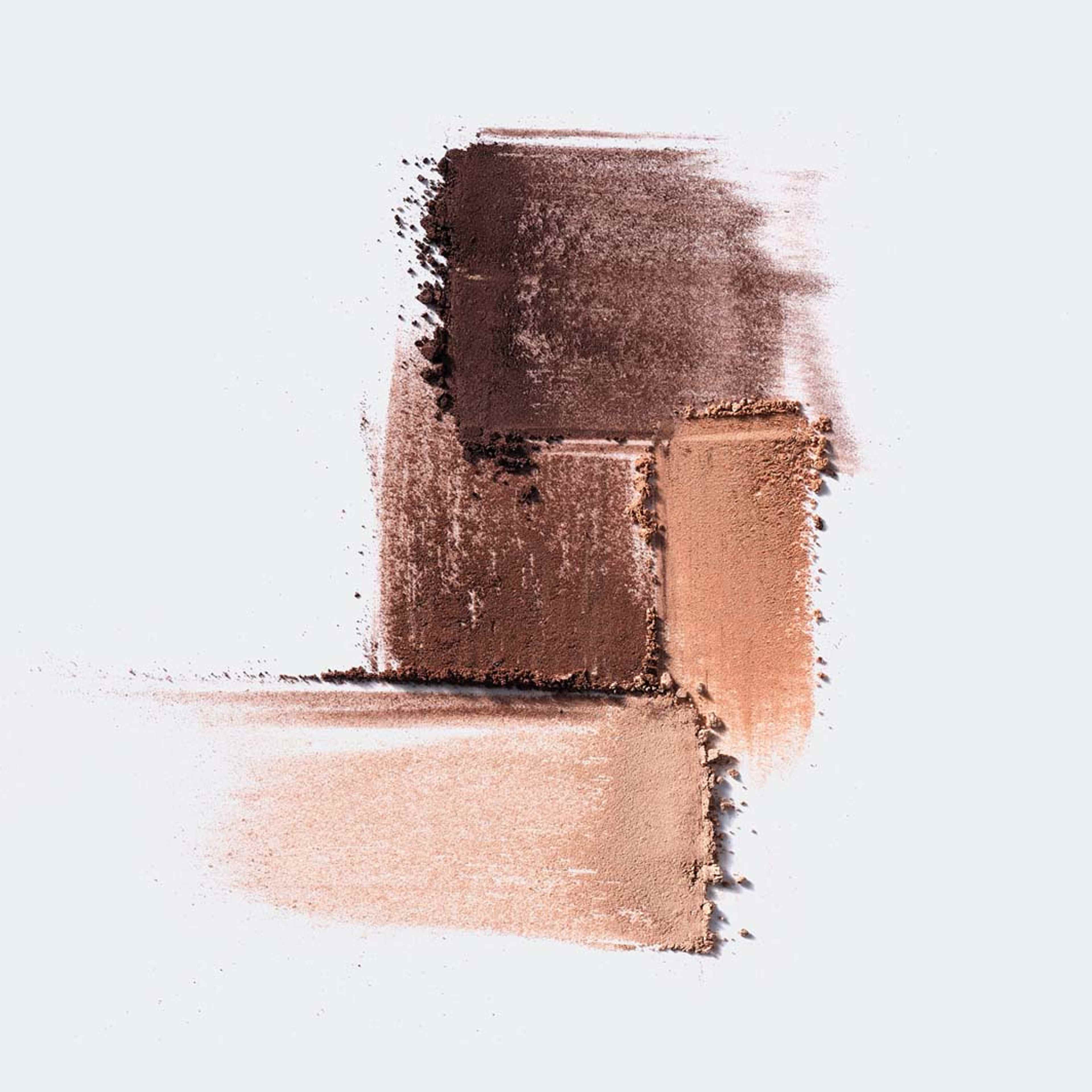 All About Shadow Eyeshadow Palette, från Clinique, i färgen Black Honey. Klicka för att öppna bilden i stort format
