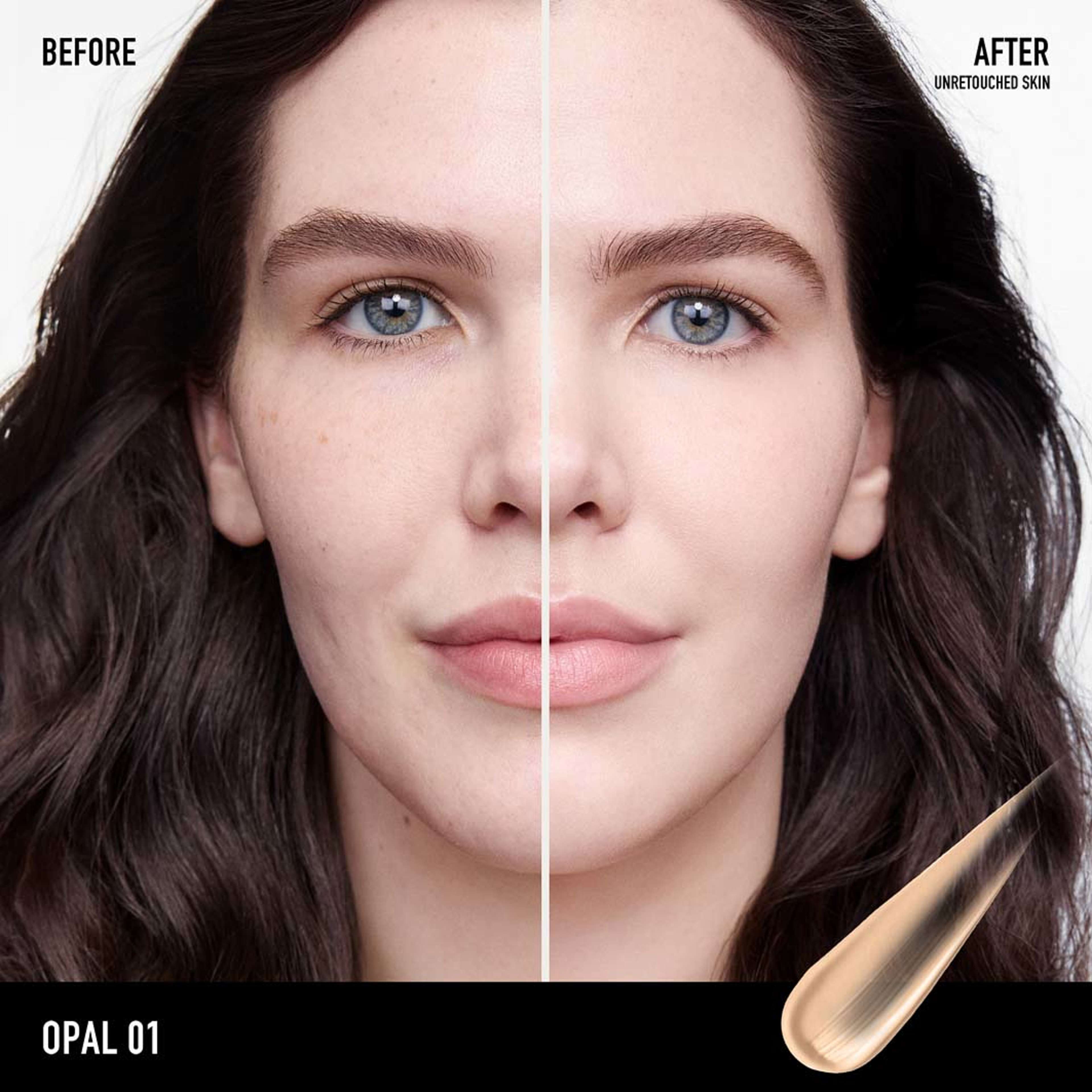 COMPLEXION RESCUE Tinted Moisturizer SPF 30, från bareMinerals, i färgen Opal 01. Klicka för att öppna bilden i stort format