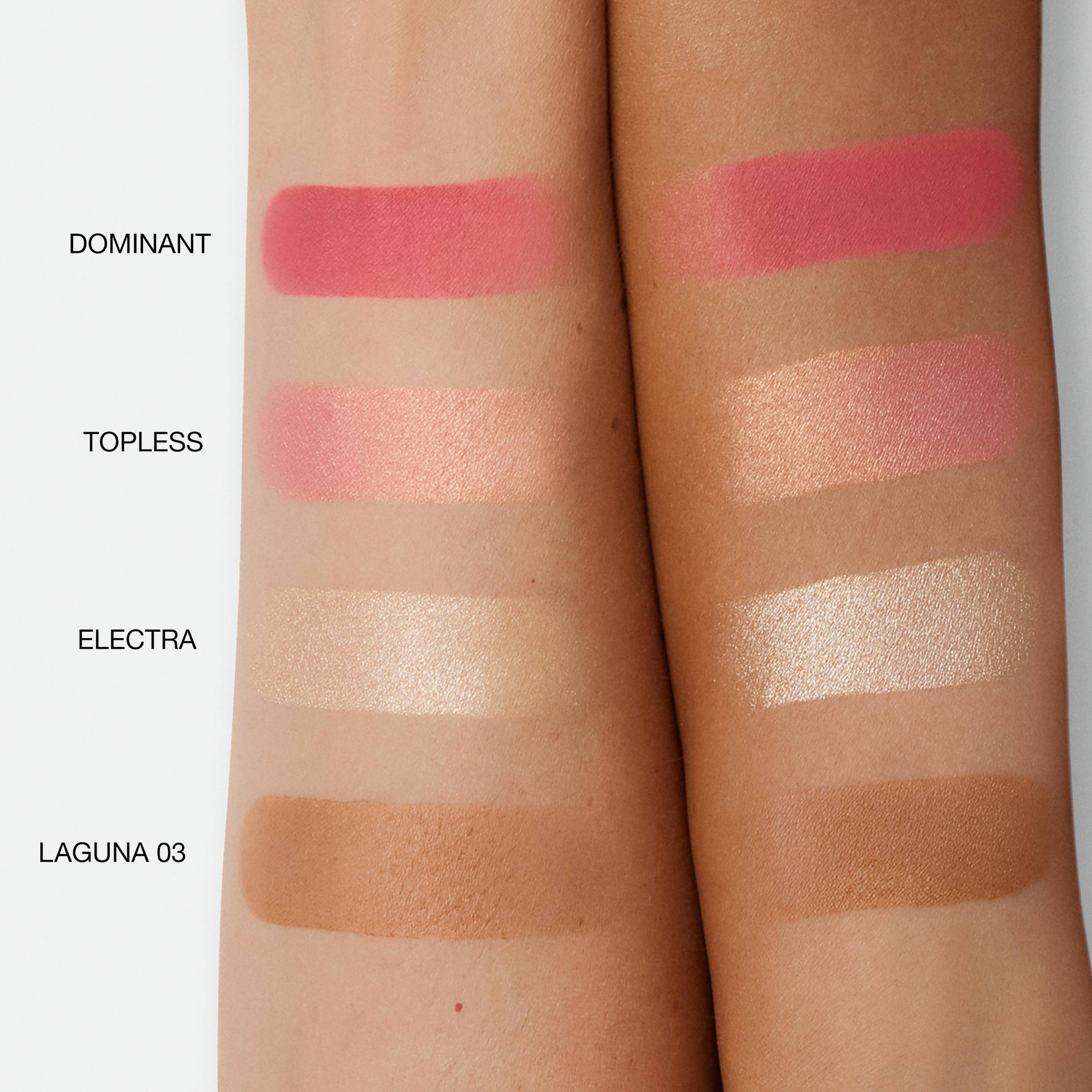 Hot Escape Cheek Quad