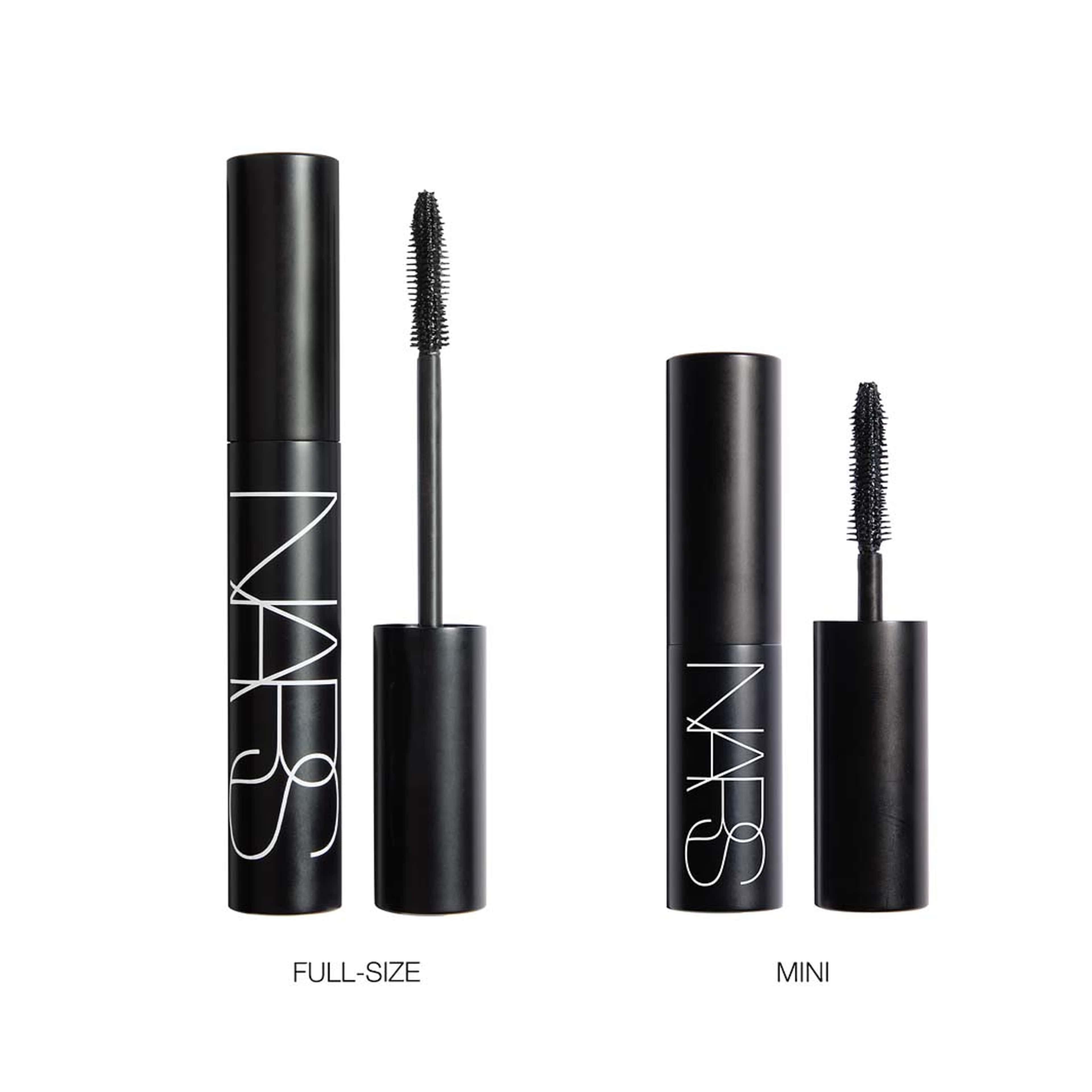 Mini Notorious Mascara Starstruck, från NARS, i färgen Starstruck Black. Klicka för att öppna bilden i stort format