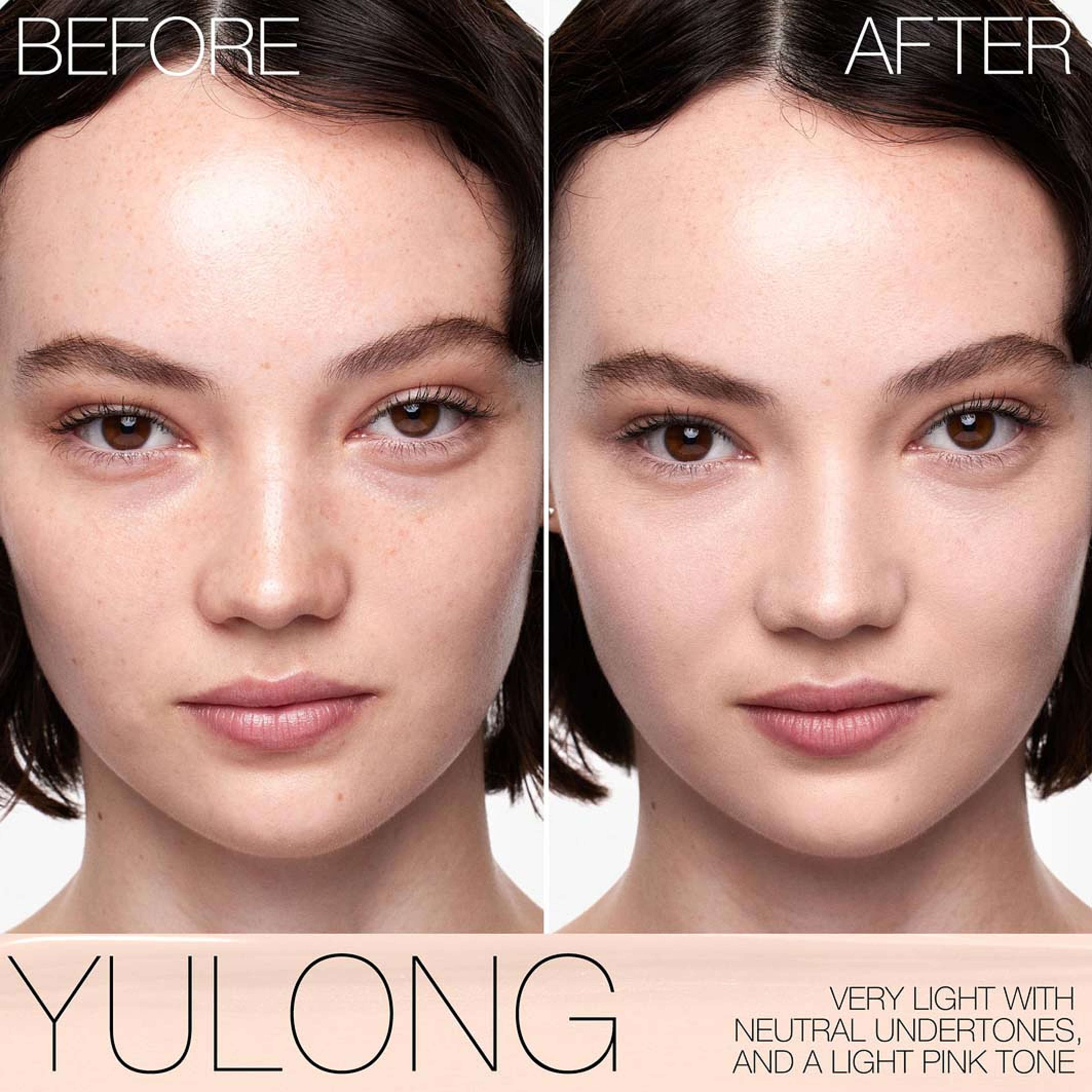 Natural Matte Longwear Foundation, från NARS, i färgen Yulong. Klicka för att öppna bilden i stort format