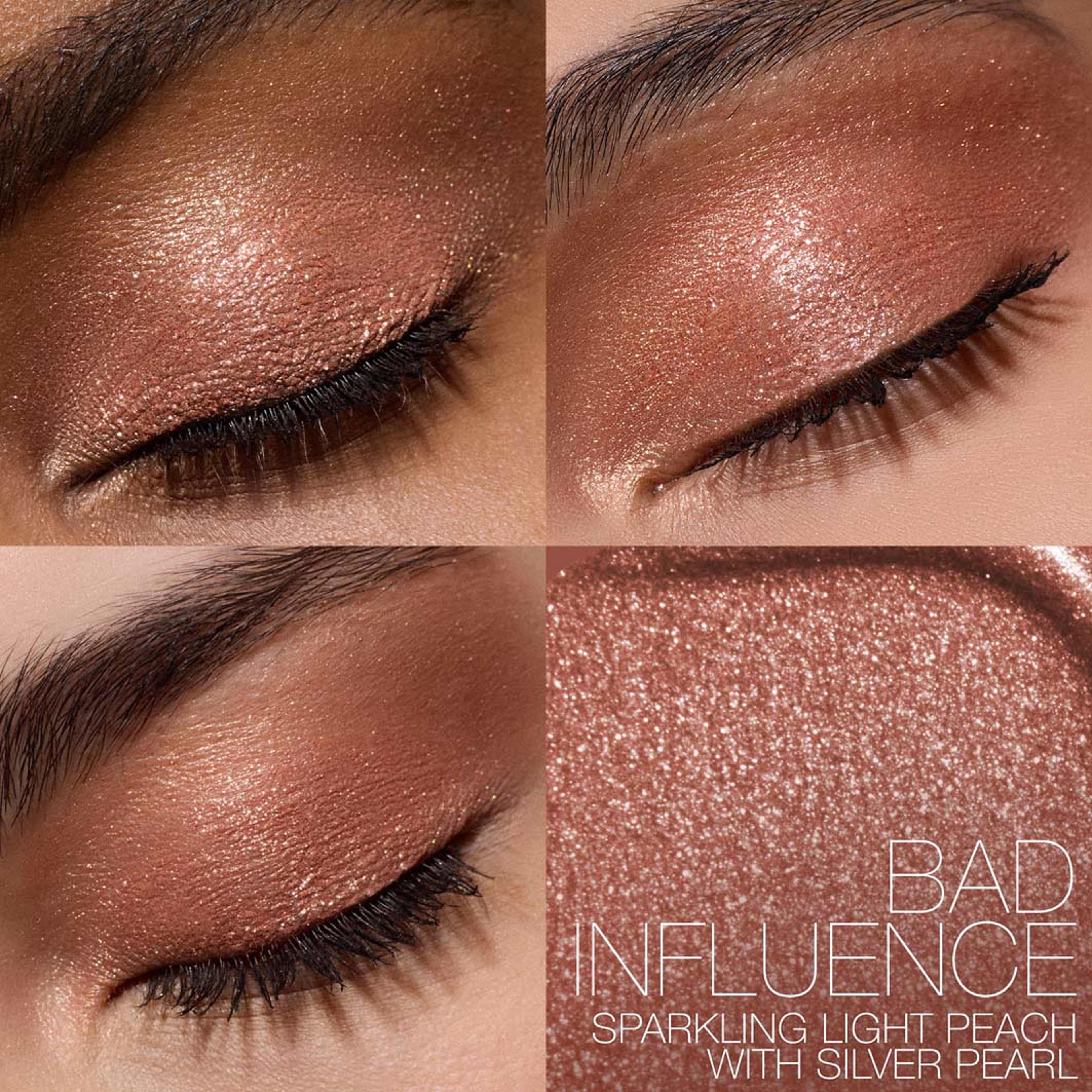 Sparkeling Seduction Liquid Eyeshadow, från NARS, i färgen Bad Influence. Klicka för att öppna bilden i stort format