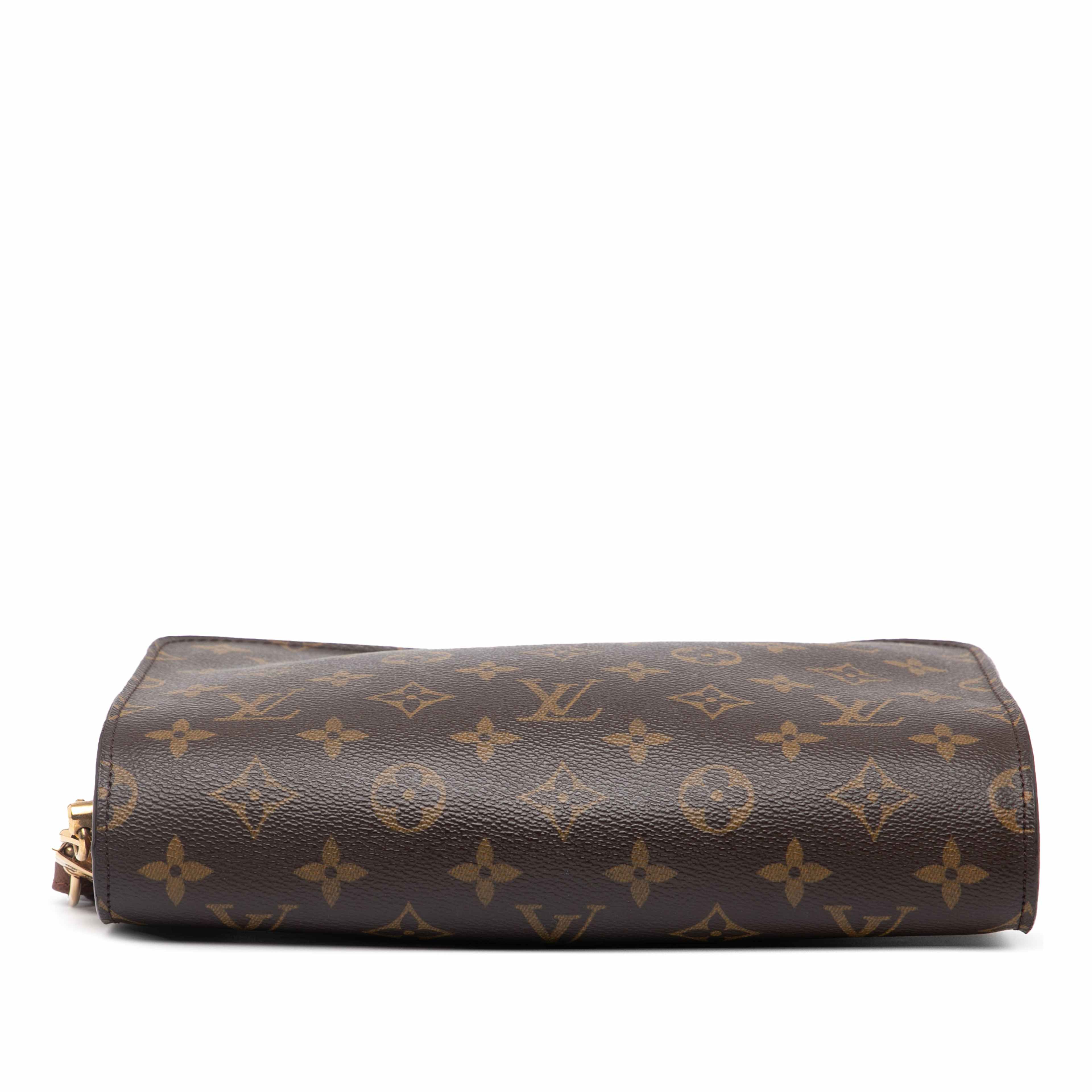 Louis Vuitton Monogram Orsay, från Luxclusif, i färgen brown. Klicka för att öppna bilden i stort format