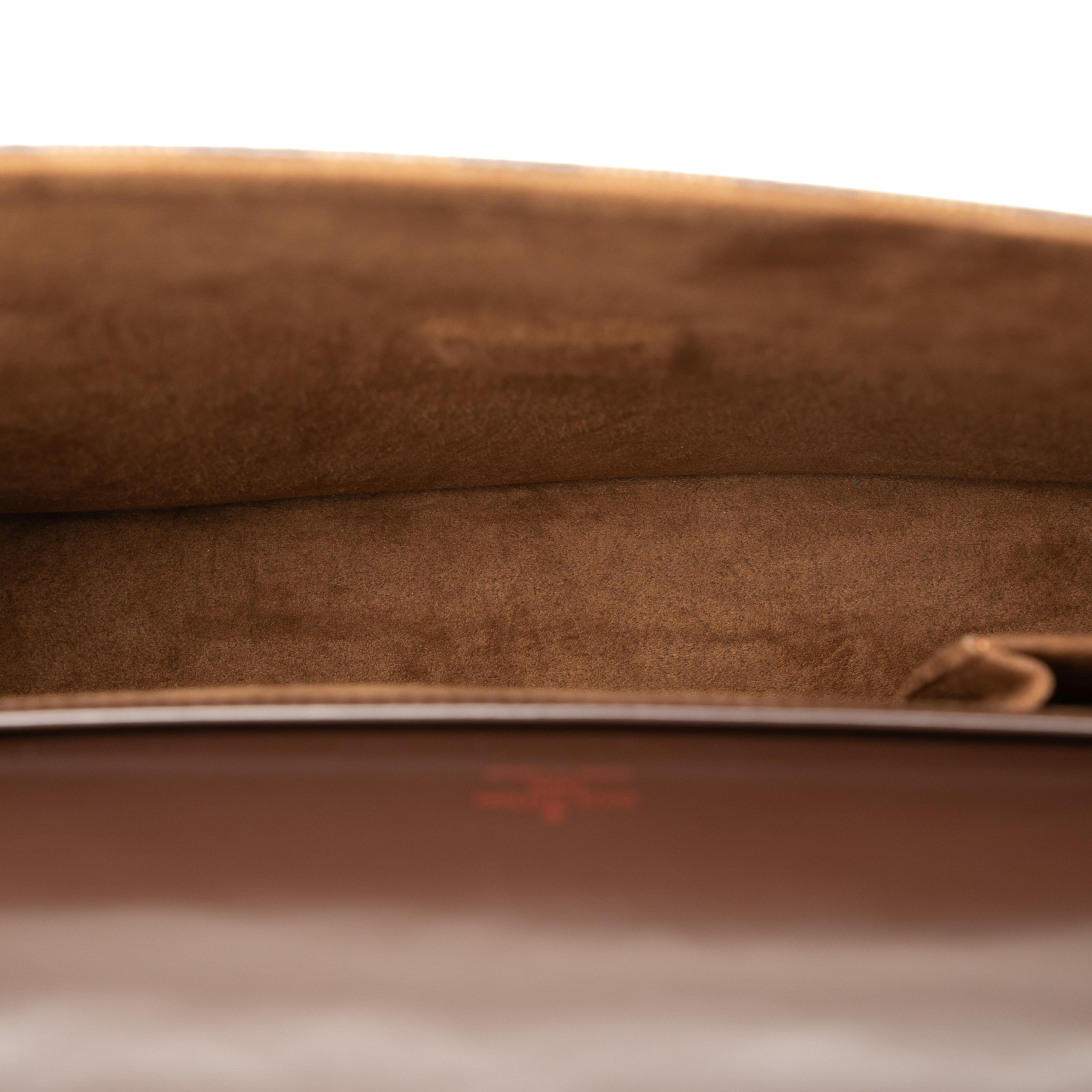 Louis Vuitton Damier Ebene Altona Pm, från Luxclusif, i färgen brown. Klicka för att öppna bilden i stort format