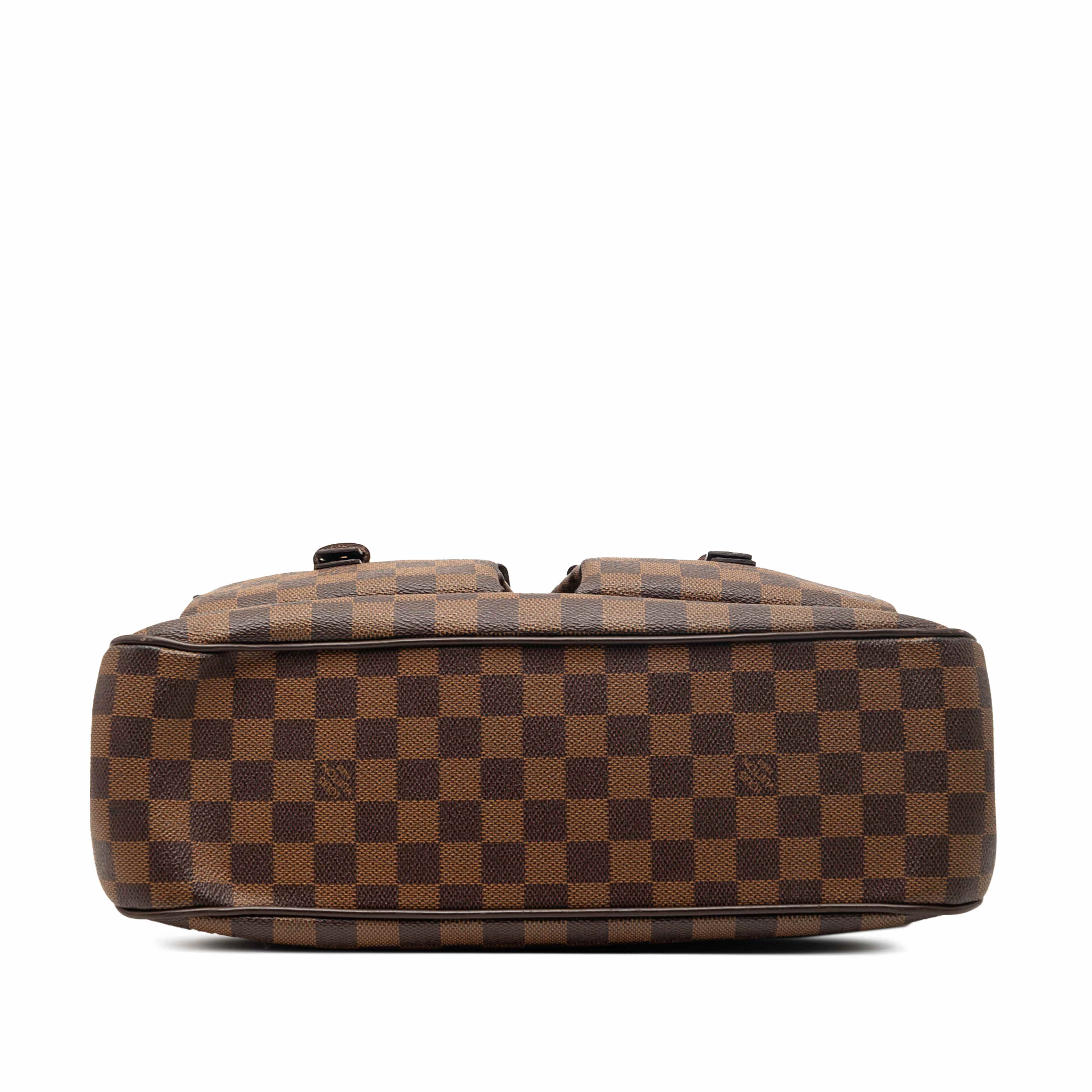 Louis Vuitton Damier Ebene Uzes, från Luxclusif, i färgen brun. Klicka för att öppna bilden i stort format