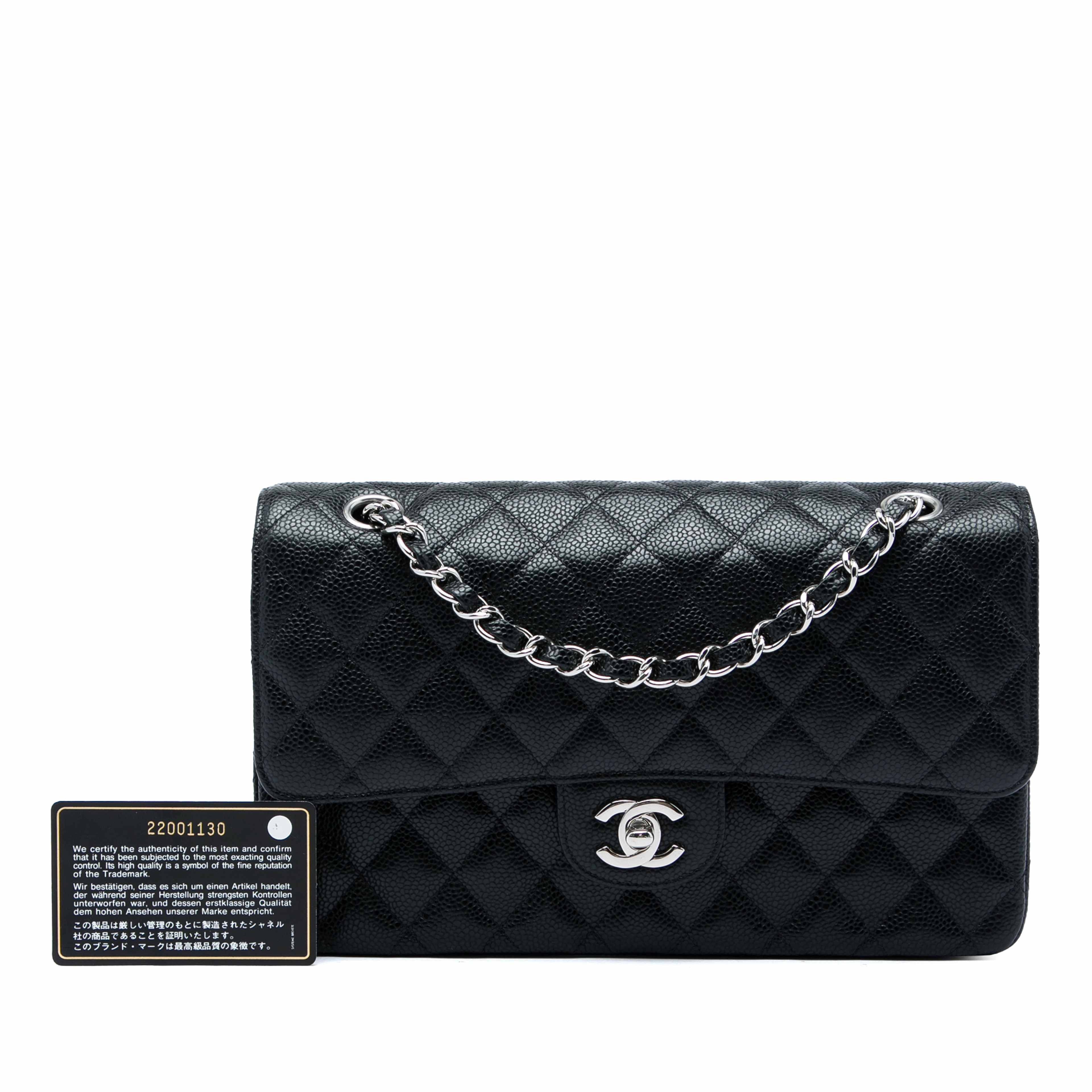Chanel Medium Classic Caviar Double Flap, från Luxclusif, i färgen svart. Klicka för att öppna bilden i stort format