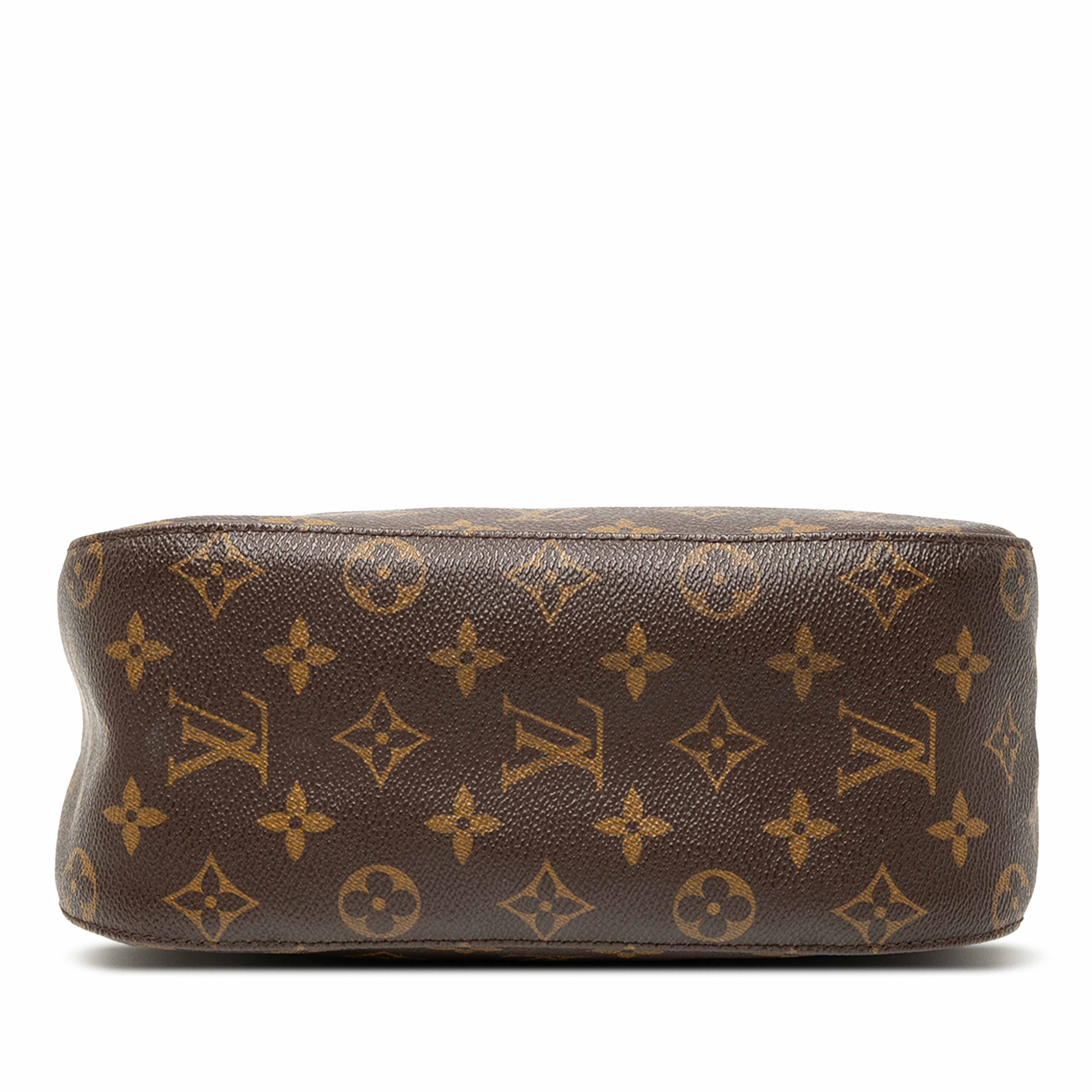 Louis Vuitton Monogram Looping Mm, från Luxclusif, i färgen brown. Klicka för att öppna bilden i stort format