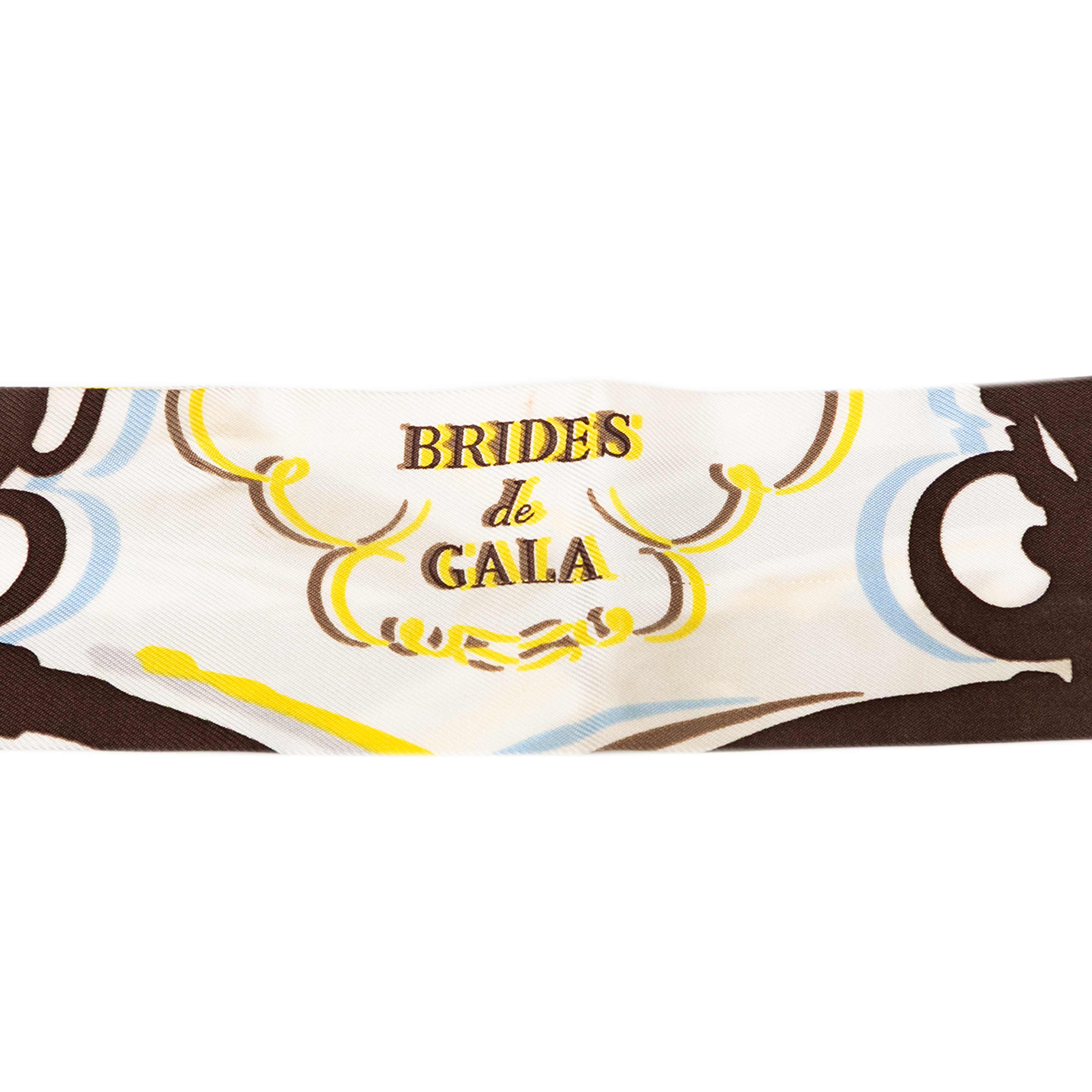 Hermès Brides De Gala Shadow Twilly Silk Scarf, från Luxclusif, i färgen white. Klicka för att öppna bilden i stort format