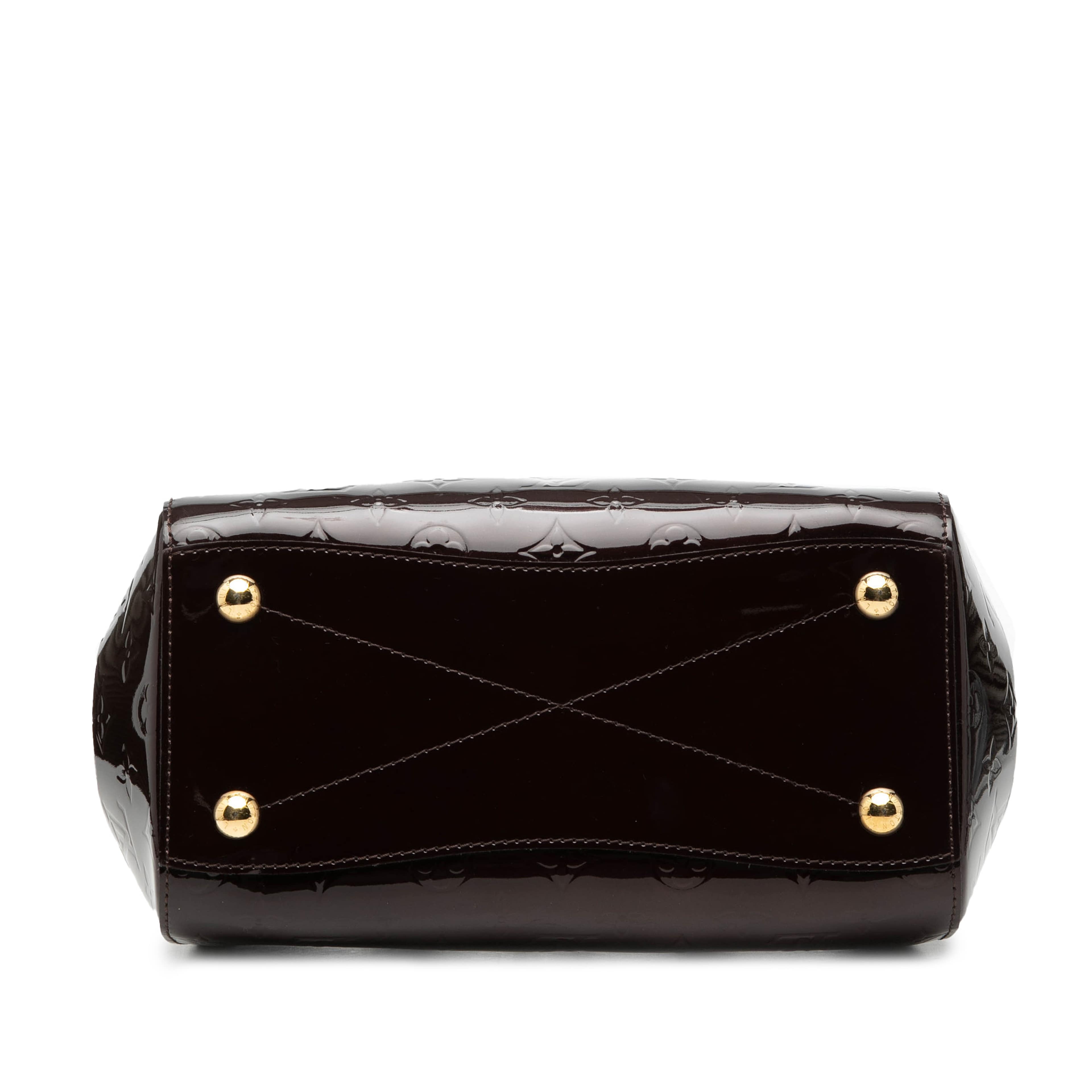 Louis Vuitton Monogram Vernis Montana, från Luxclusif, i färgen purpur. Klicka för att öppna bilden i stort format