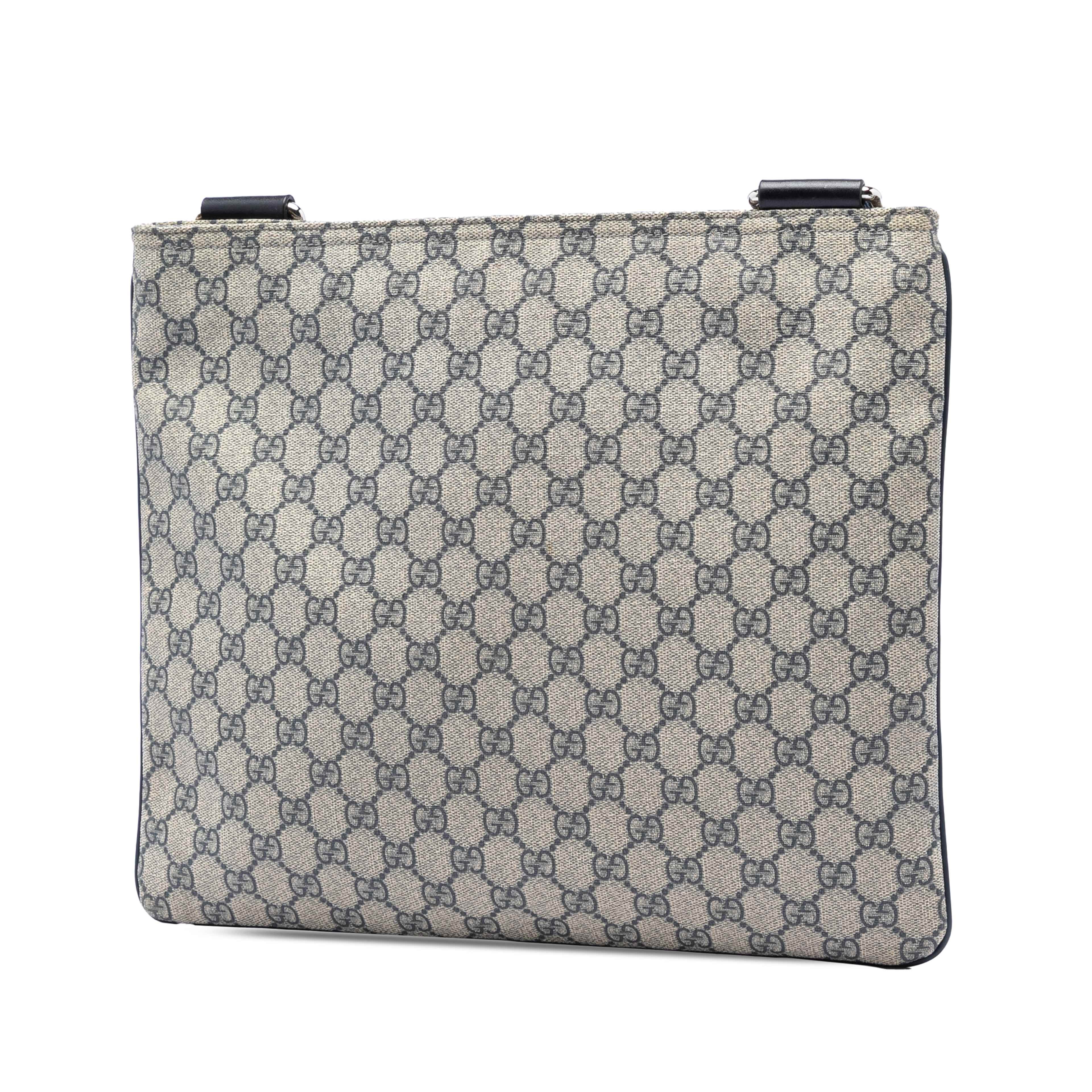 Gucci Gg Supreme Crossbody, från Luxclusif, i färgen beige. Klicka för att öppna bilden i stort format