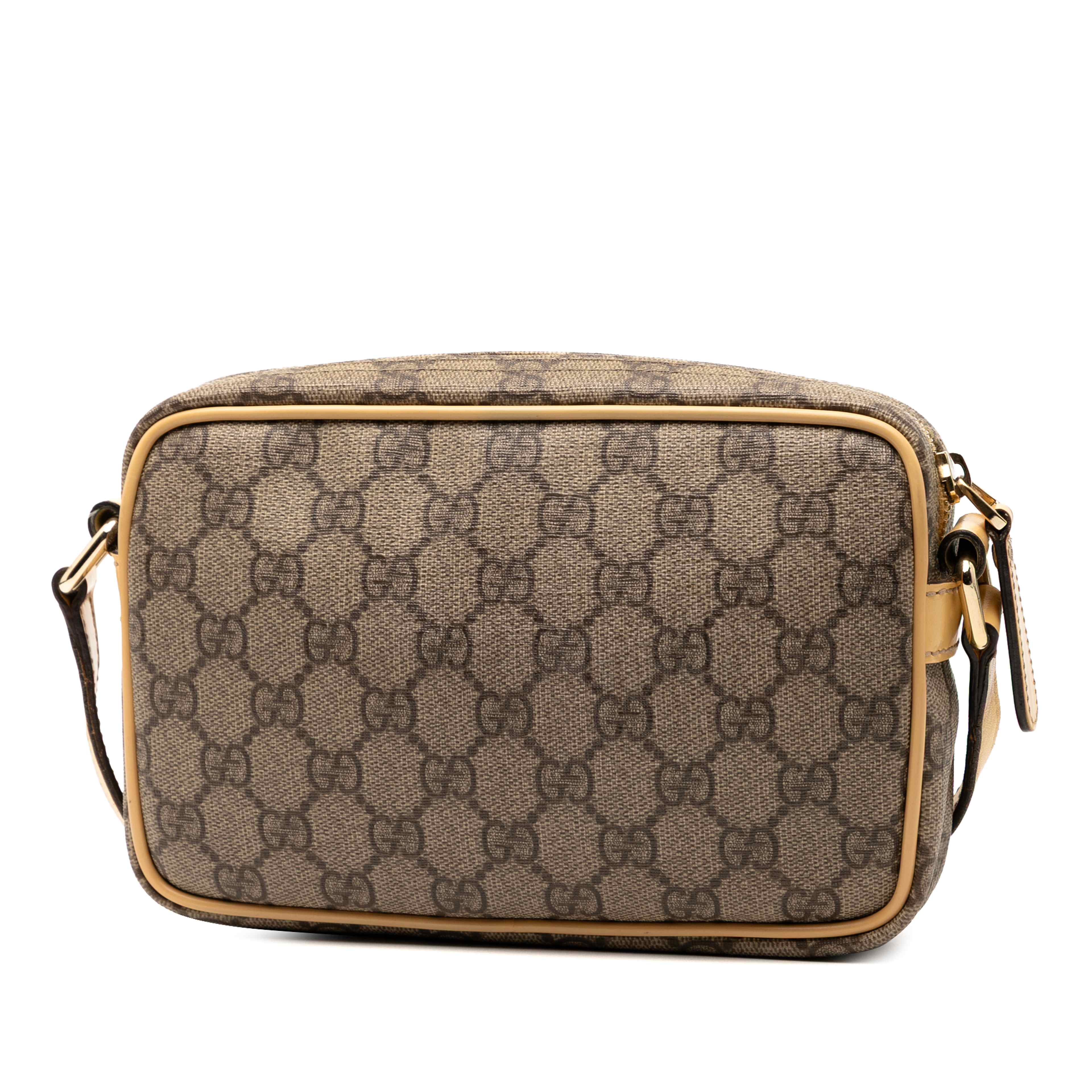 Gucci Gg Supreme Crossbody, från Luxclusif, i färgen beige. Klicka för att öppna bilden i stort format