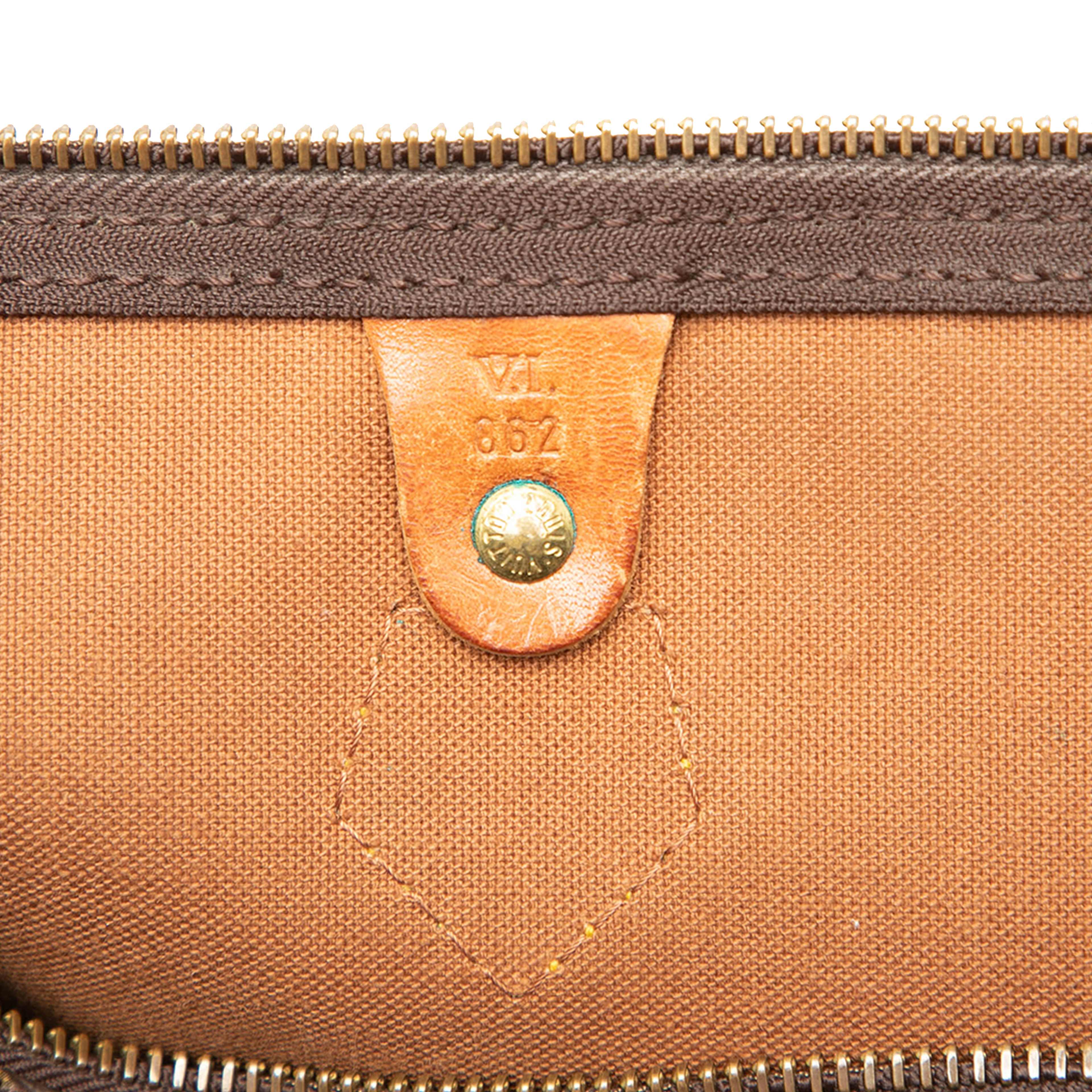 Louis Vuitton Monogram Speedy 35, från Luxclusif, i färgen brown. Klicka för att öppna bilden i stort format