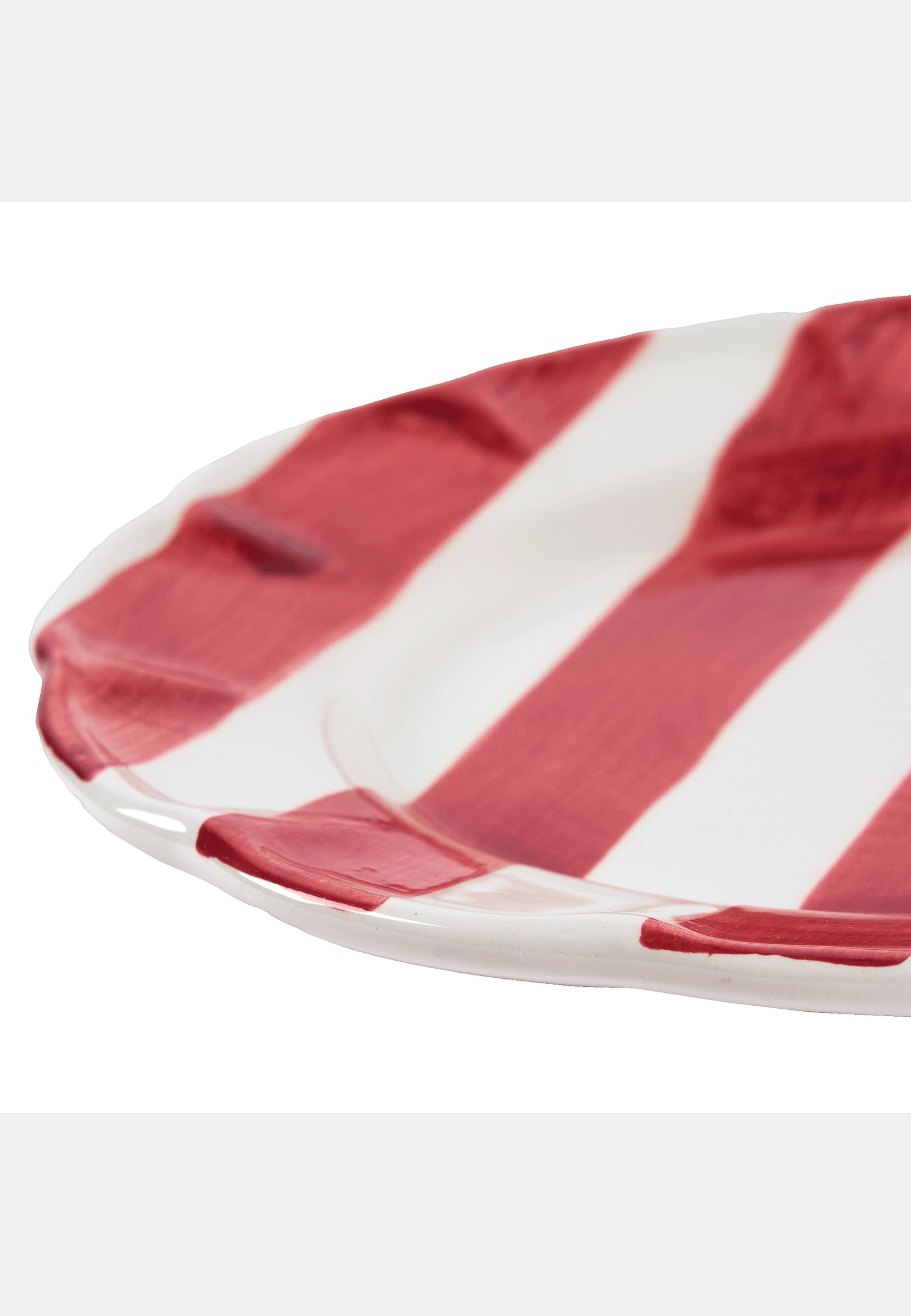 Stripe Assiett - 21 Cm, från Pick A Poppy, i färgen red. Klicka för att öppna bilden i stort format