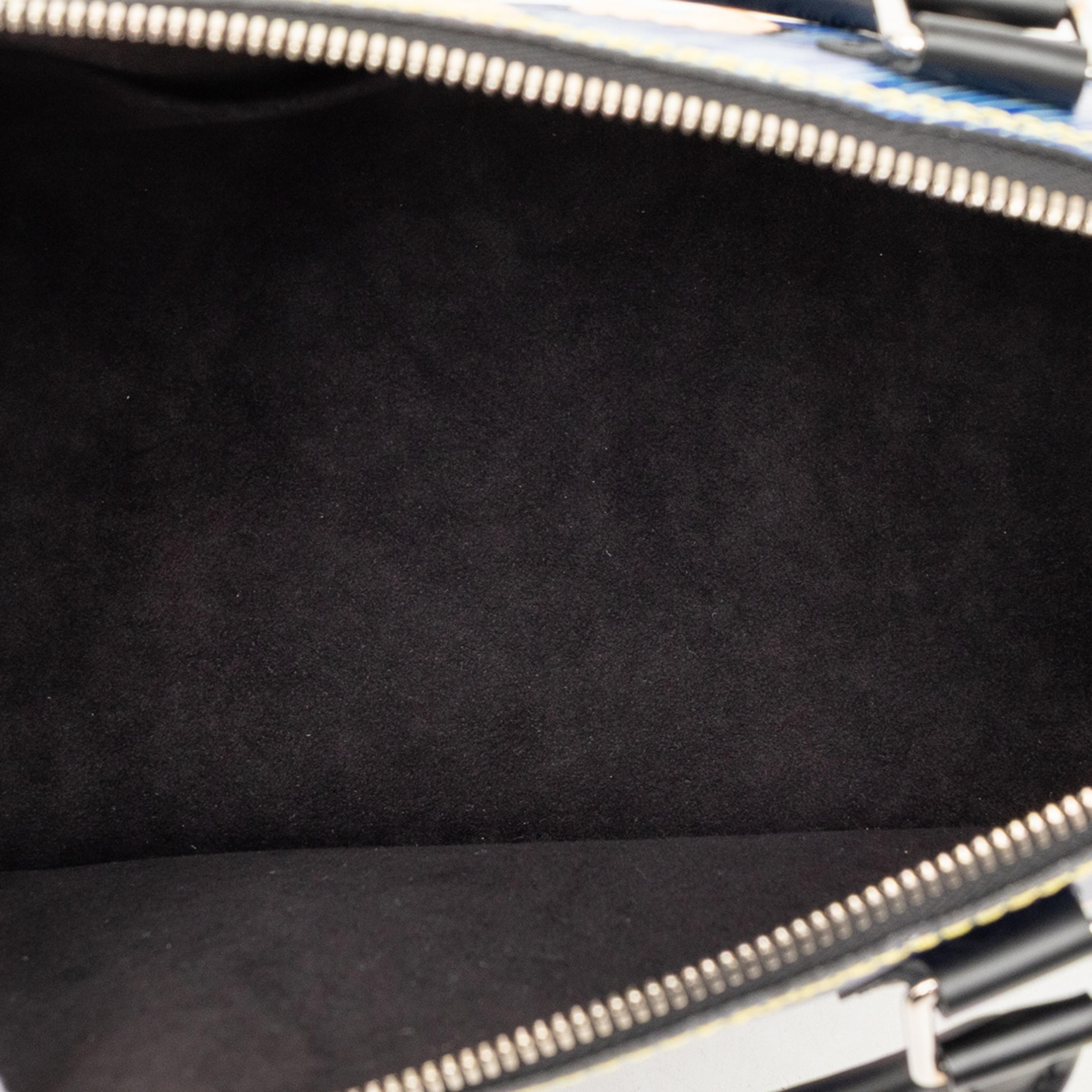 Louis Vuitton Epi Denim Aztec Alma Pm, från Luxclusif, i färgen blue. Klicka för att öppna bilden i stort format
