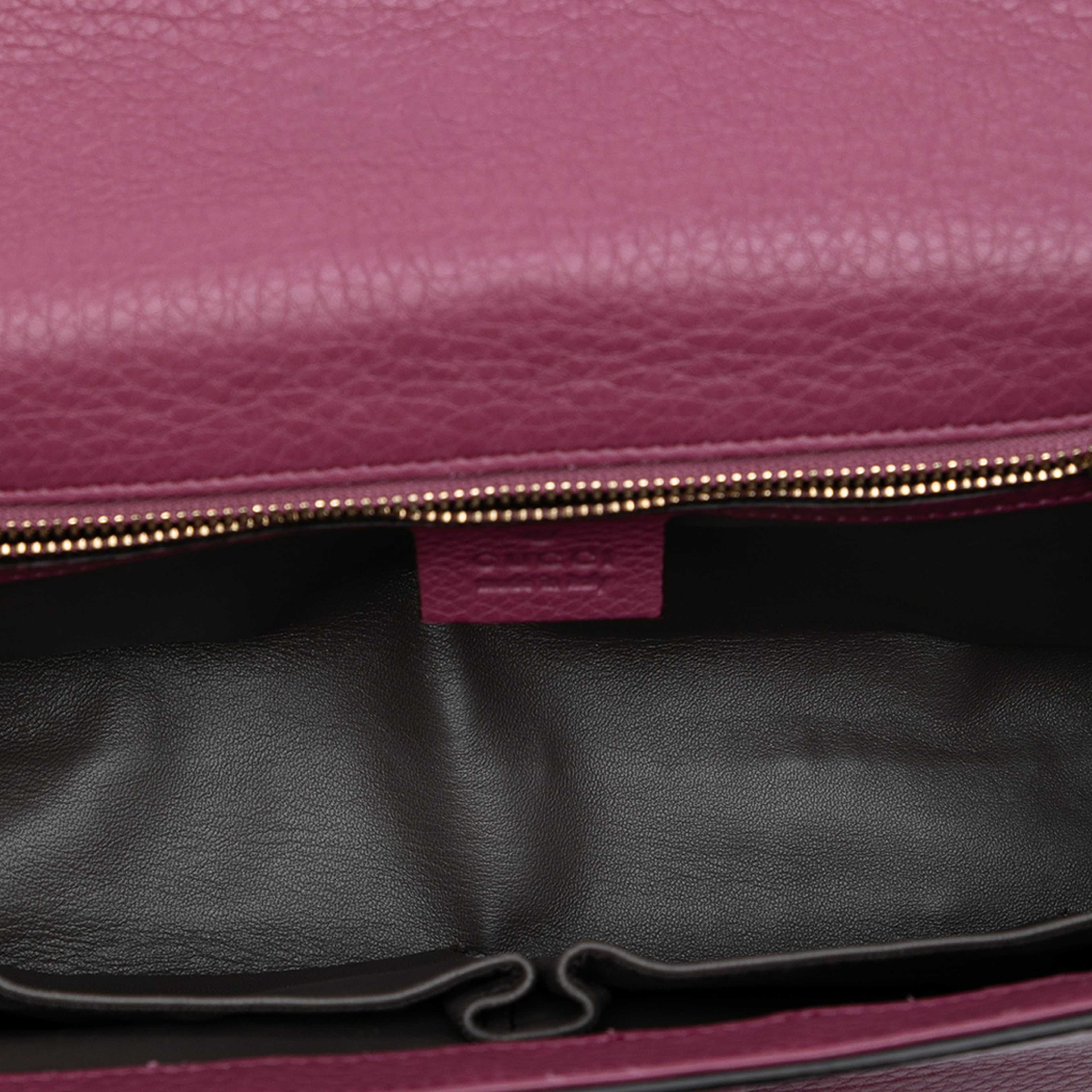 Gucci Medium Leather Miss Bamboo Crossbody, från Luxclusif, i färgen pink. Klicka för att öppna bilden i stort format