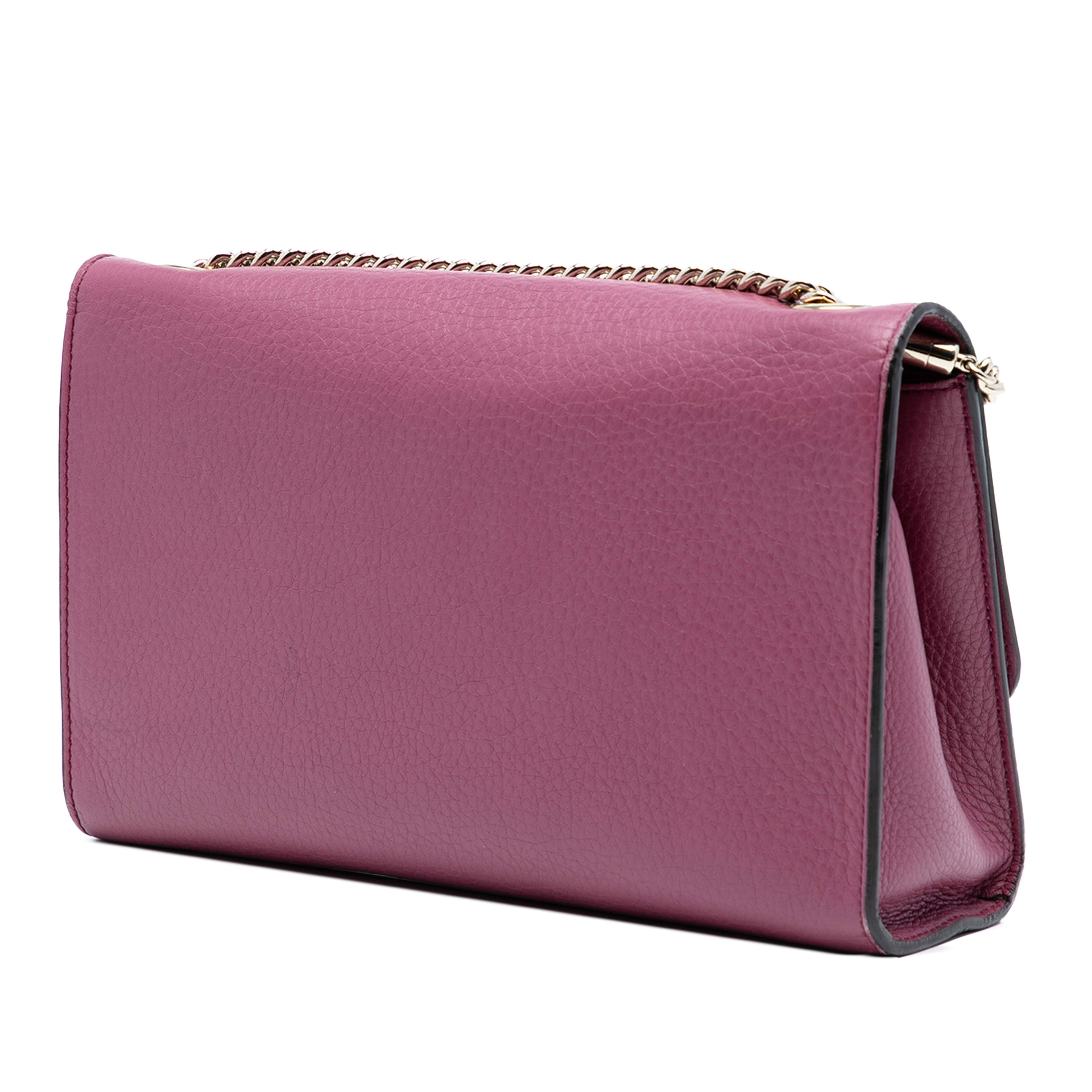 Gucci Medium Leather Miss Bamboo Crossbody, från Luxclusif, i färgen pink. Klicka för att öppna bilden i stort format