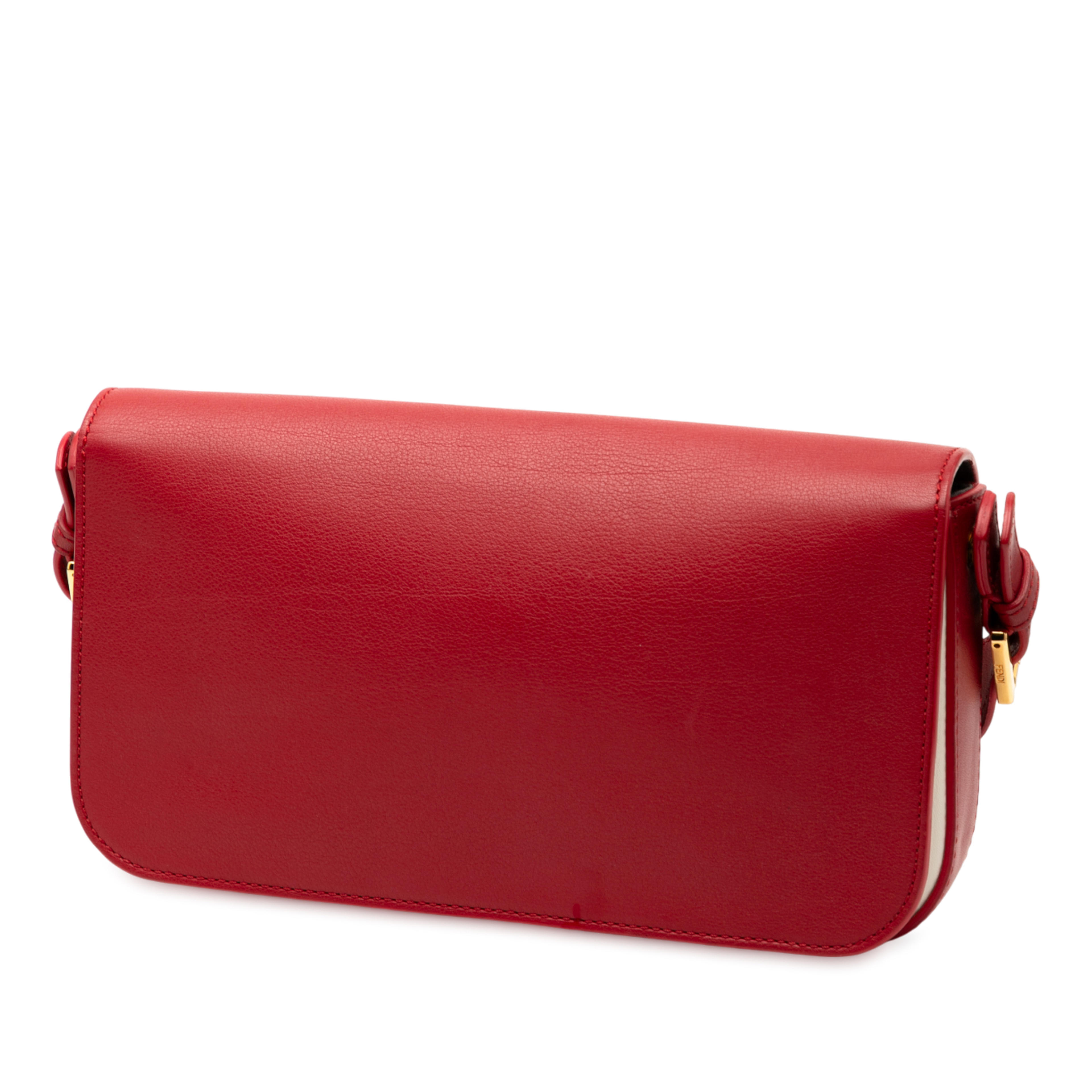 Fendi Leather 3baguette Shoulder Bag, från Luxclusif, i färgen red. Klicka för att öppna bilden i stort format